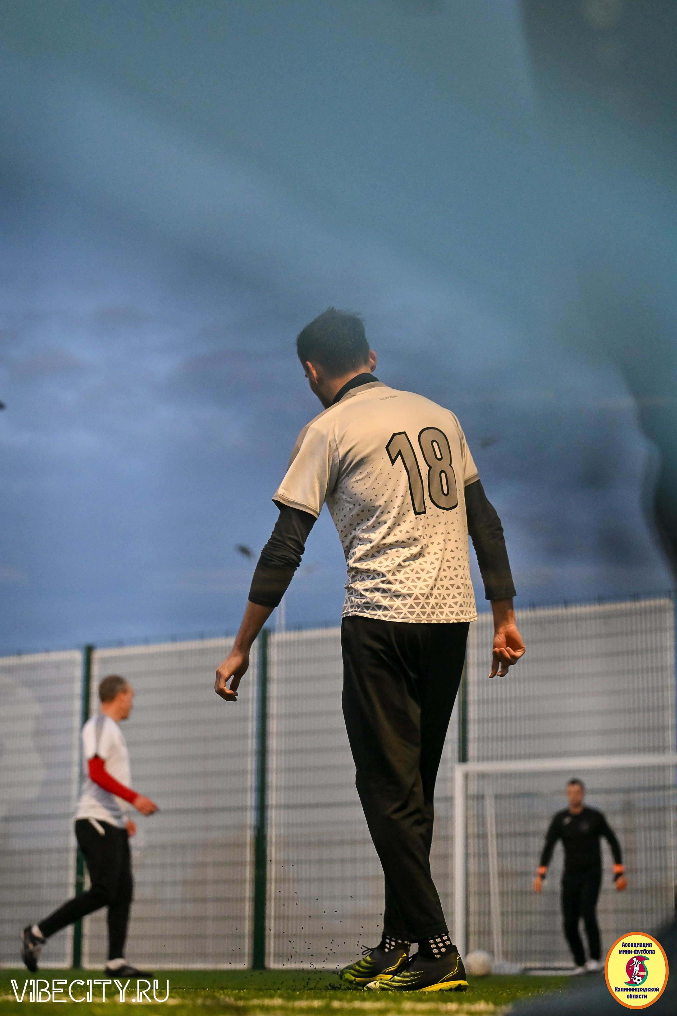 ИГРЫ МИНИ-ФУТБОЛЬНОЙ И КОРПОРАТИВНОЙ ЛИГИ. VIBECITY.RU Вайб Сити Ру Фоторепортажи Фотоотчеты Калининград