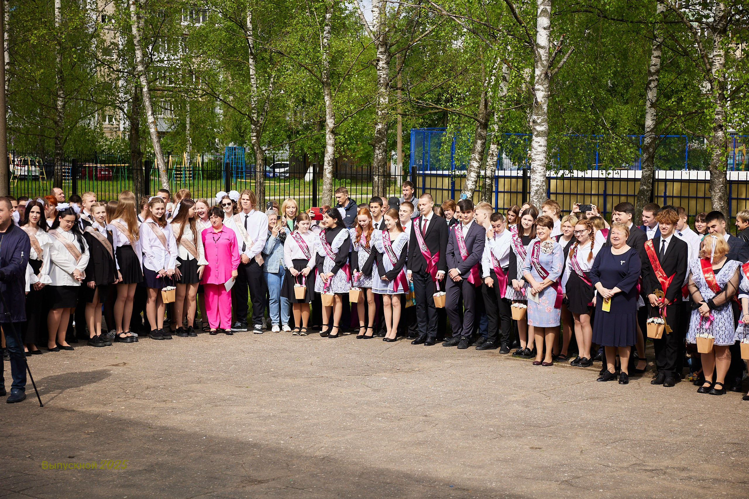 Выпускной «Прощай школа» 2025 год. Спортивный фотограф Некрасов Денис
