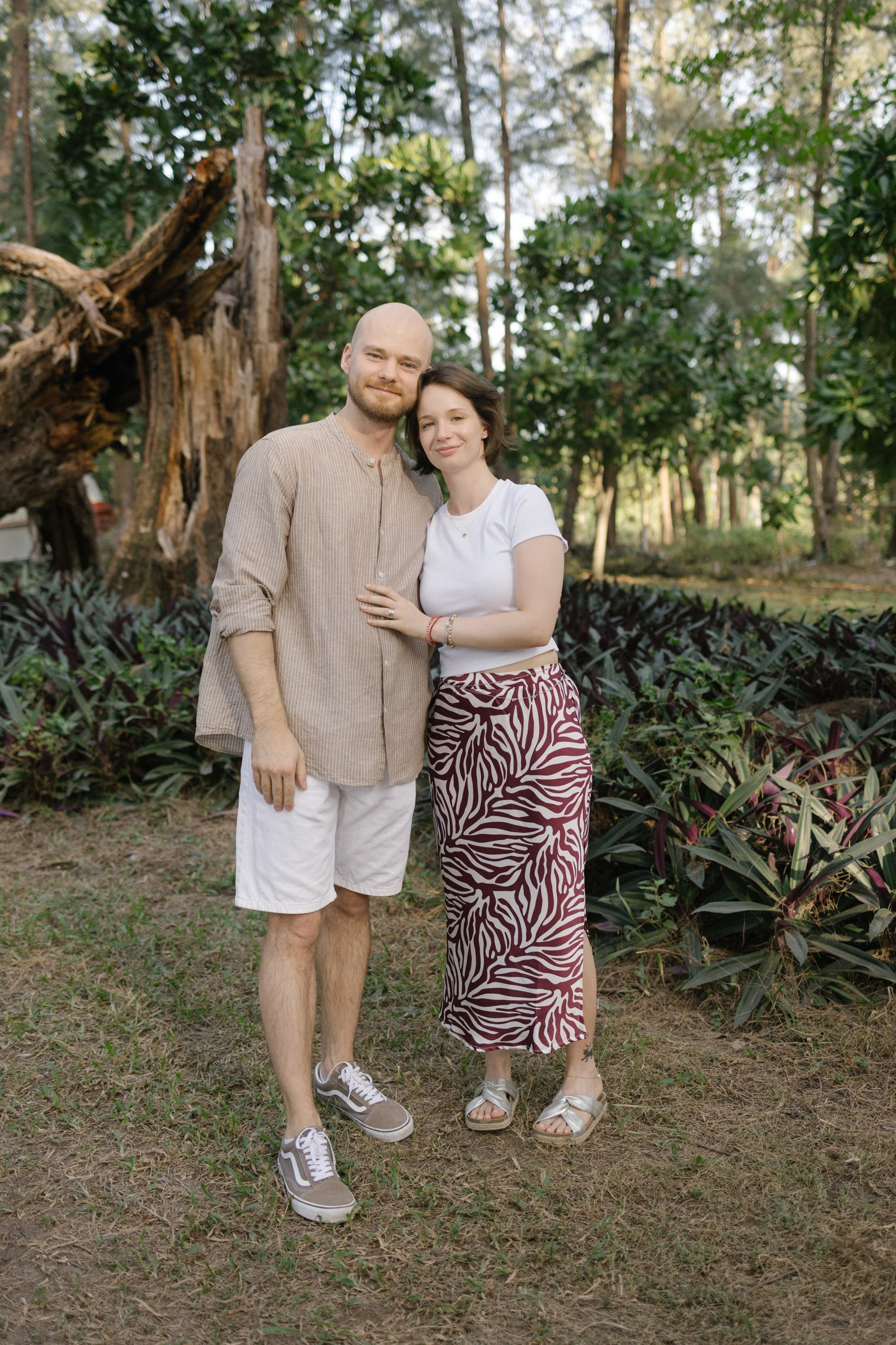 Family photoshoot in Phuket, Thailand. Fedor Lemeshko — Destination Wedding and Family Lifestyle photographer