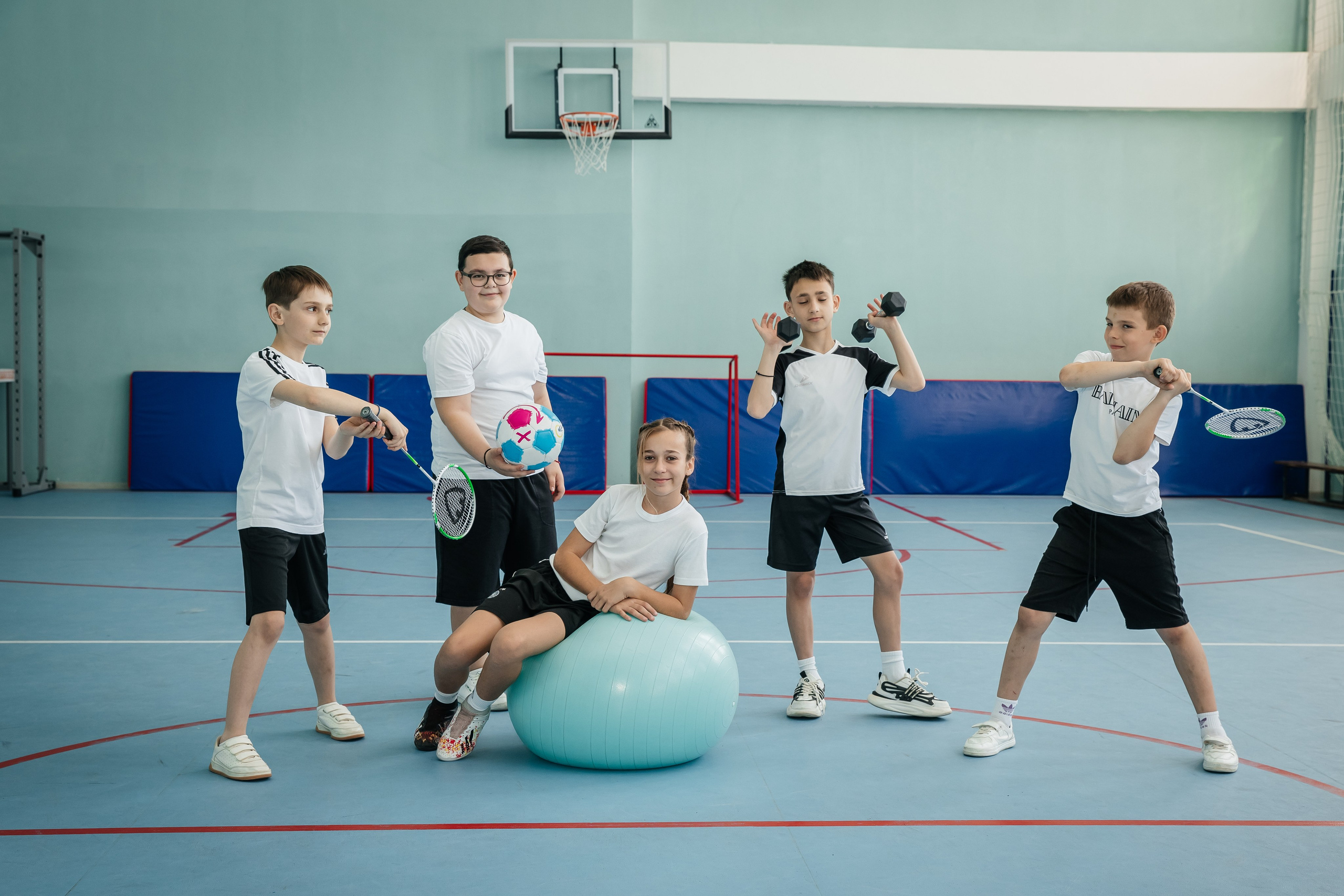 Фотосессия в начальной школе Крымск. Фотограф Любава Колесник. Выпускные альбомы в Крымском районе