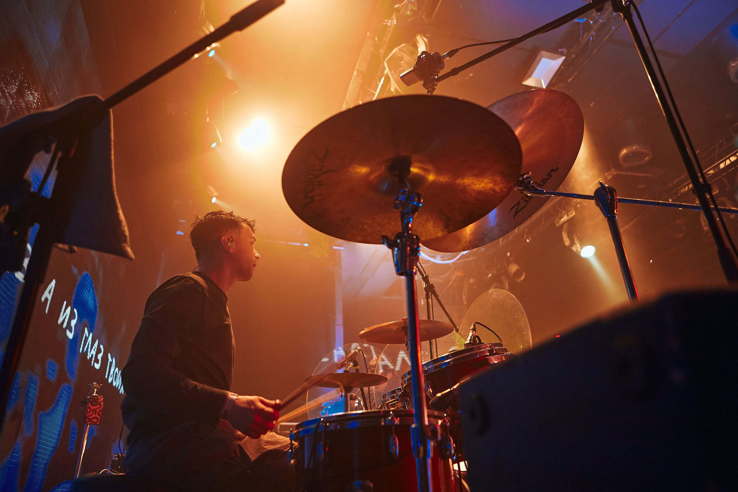 Ваня Дмитриенко «НА ОДНОЙ ОРБИТЕ ТУР». Андрей Цветков — репортажный, свадебный и портретный фотограф в Санкт-Петербурге