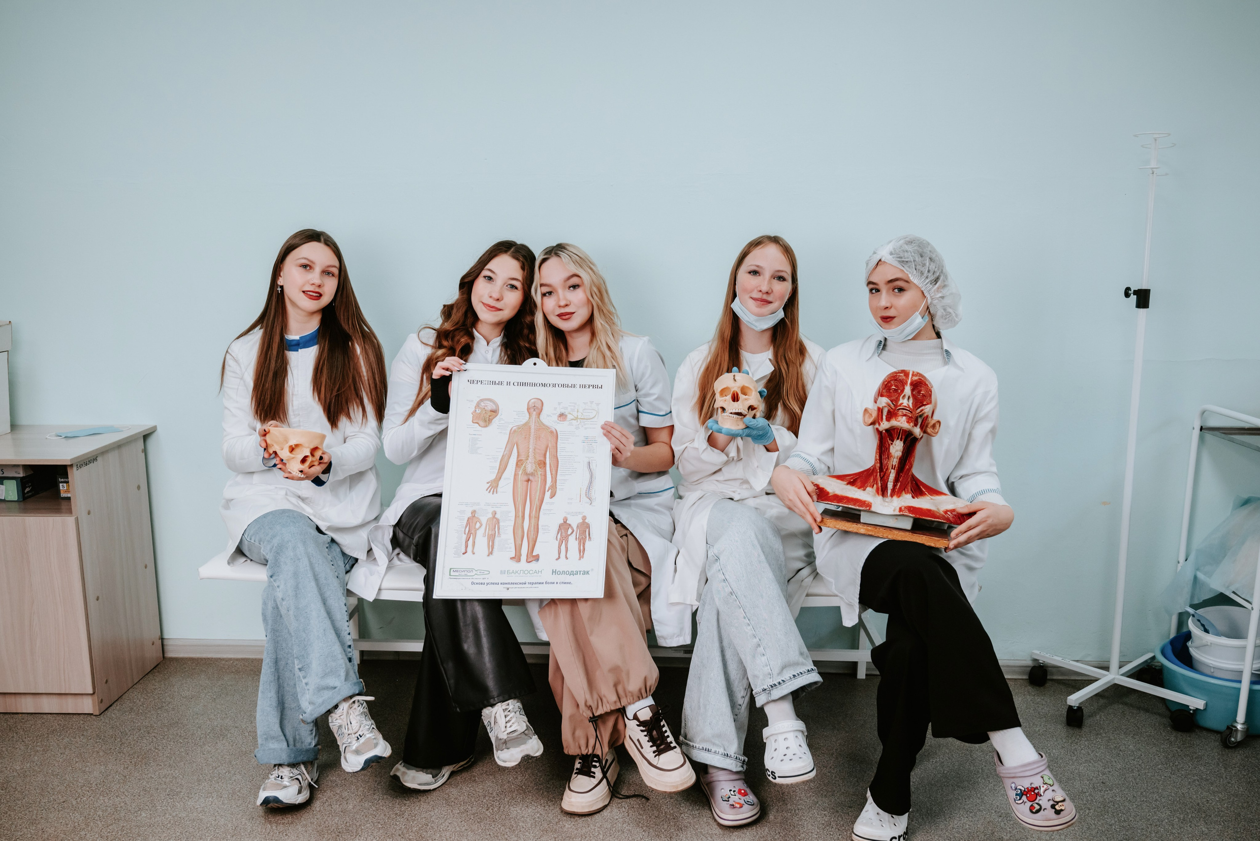 Старшая школа. Фото. Современные выпускные альбомы. Воткинск