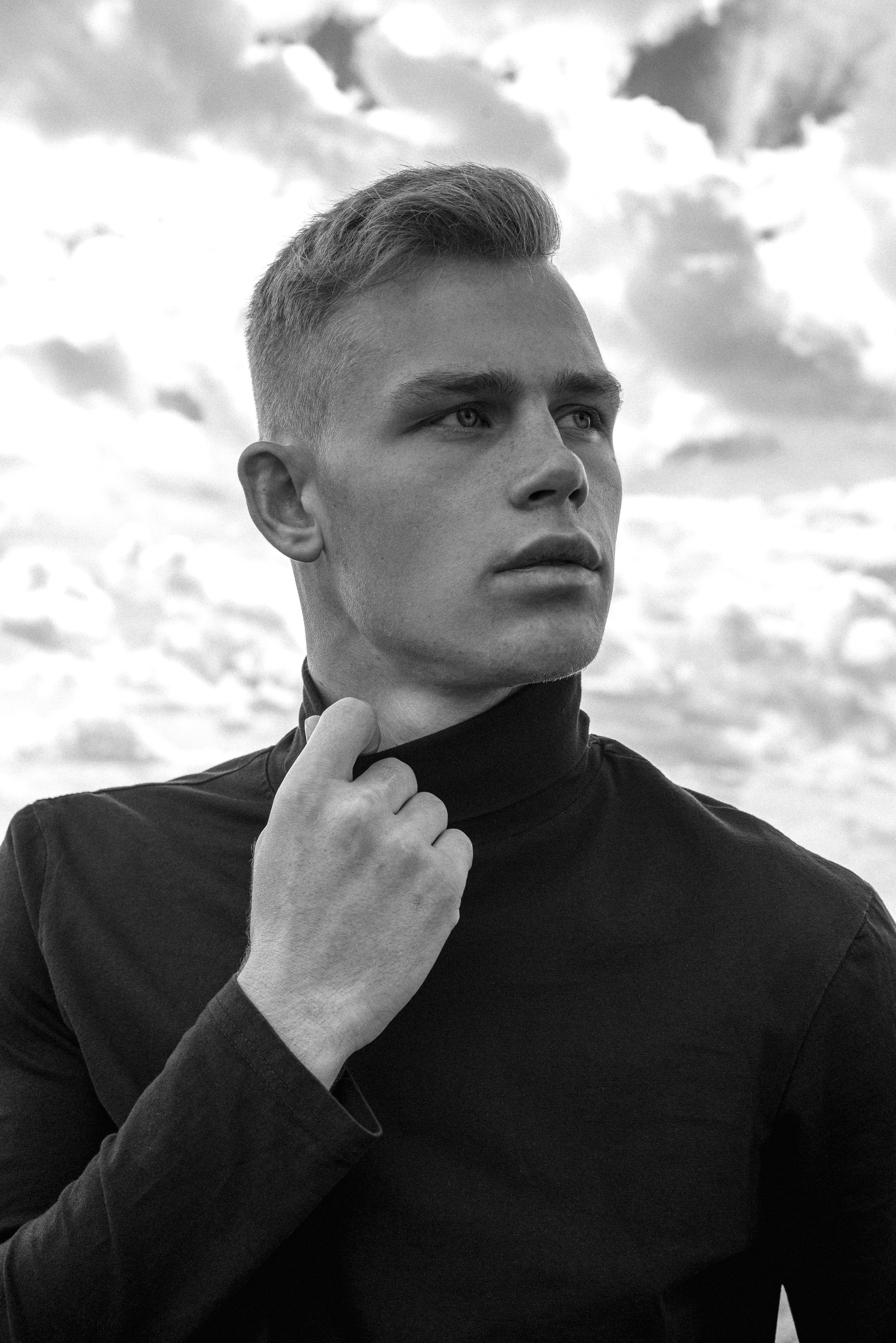 Модель для предметной съемки Герман id 29 034 С.-Пб| Sale Easy