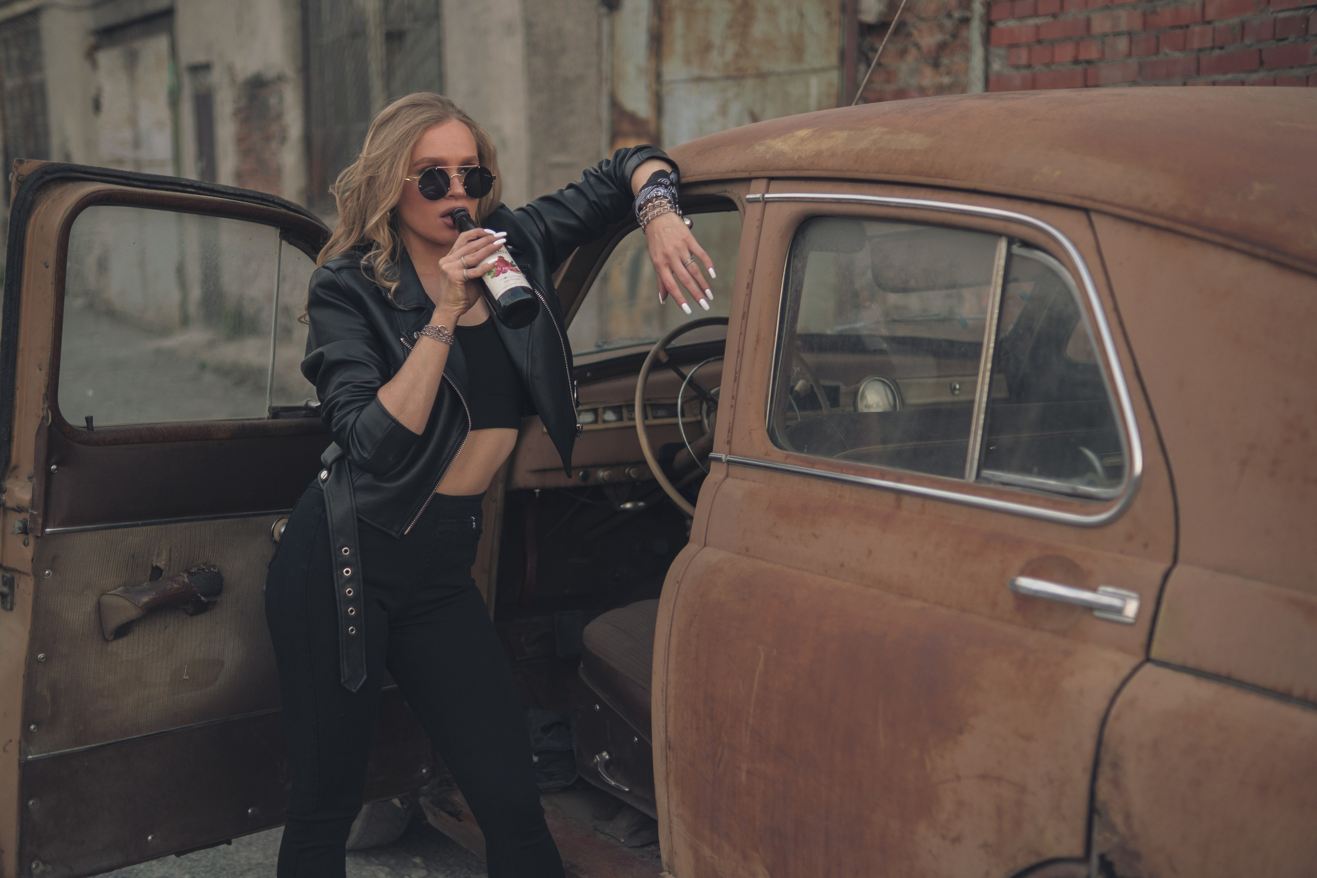 Shadow. PHOTOGRAPHER romanoff-egor