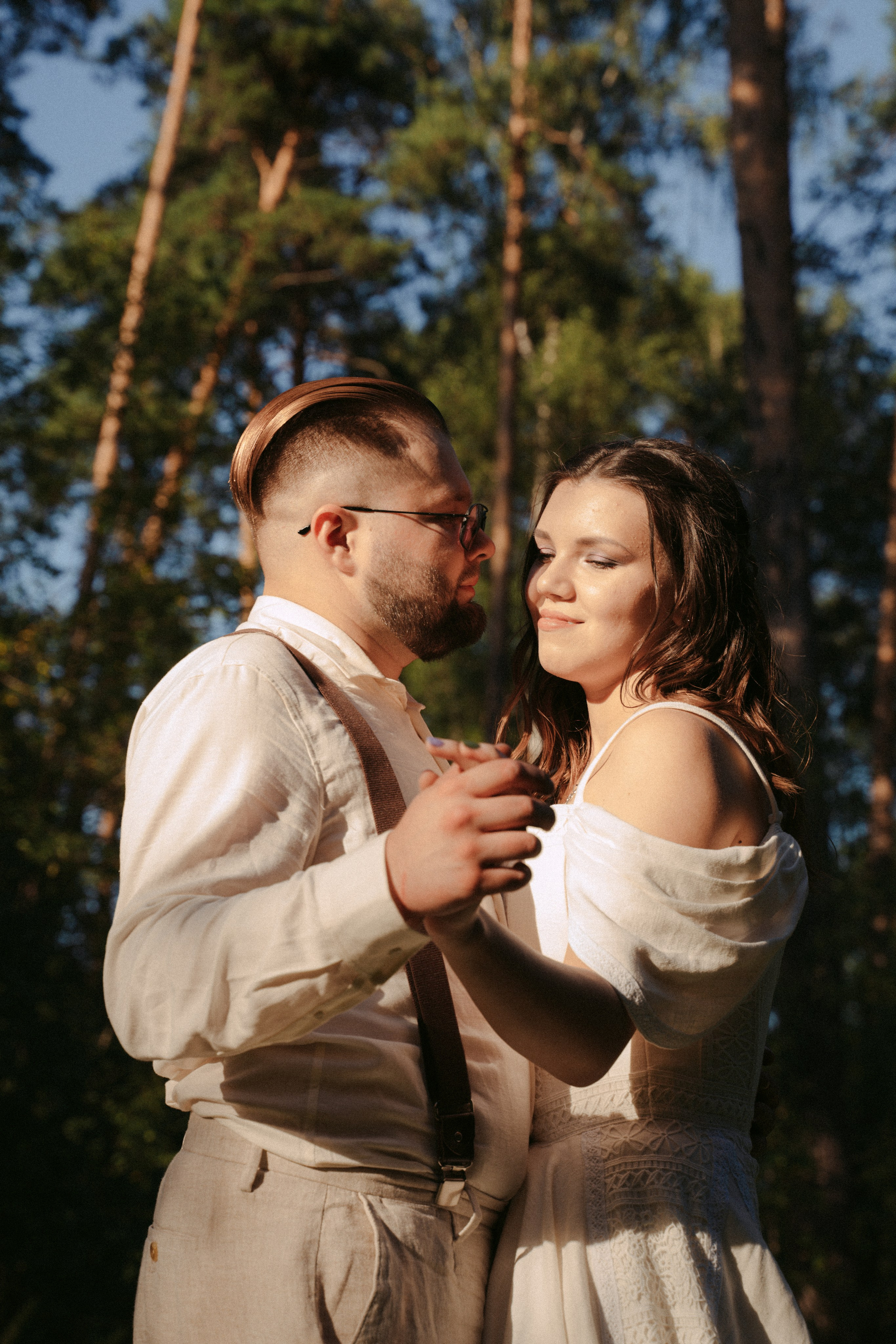 Эльвира и Яков. Главная