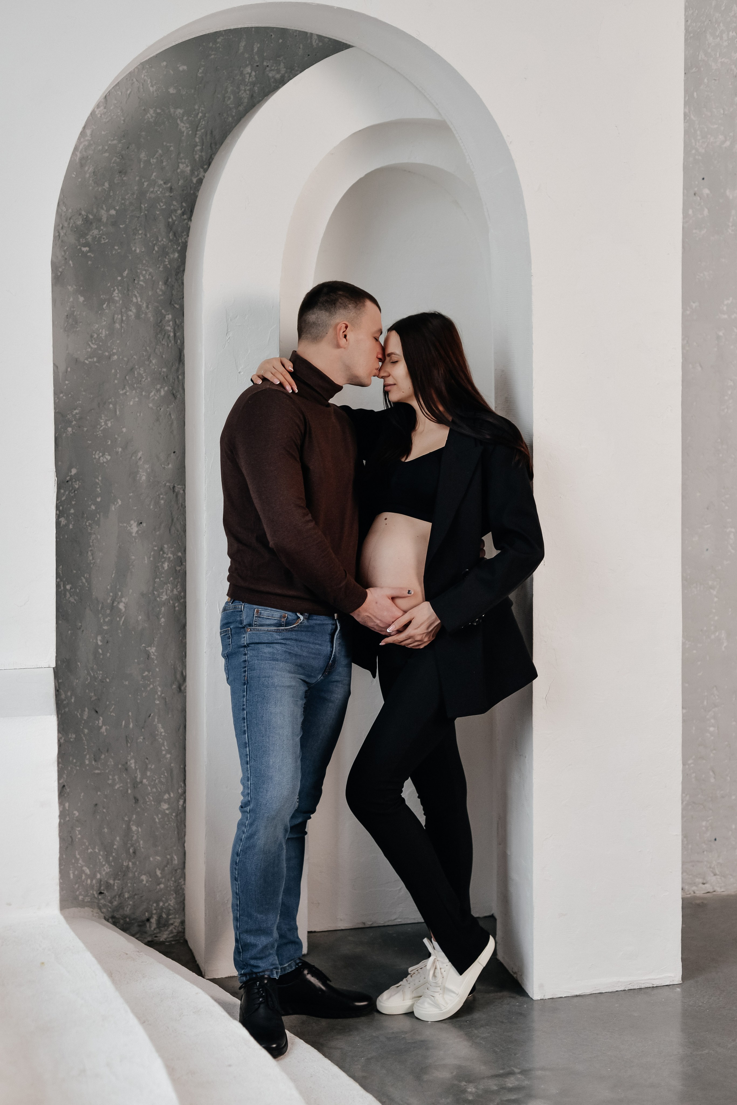 Наташа и Леша в студии Теплопункт. Семейный и свадебный фотограф Галина Абакумова, фотосессии в Белгороде