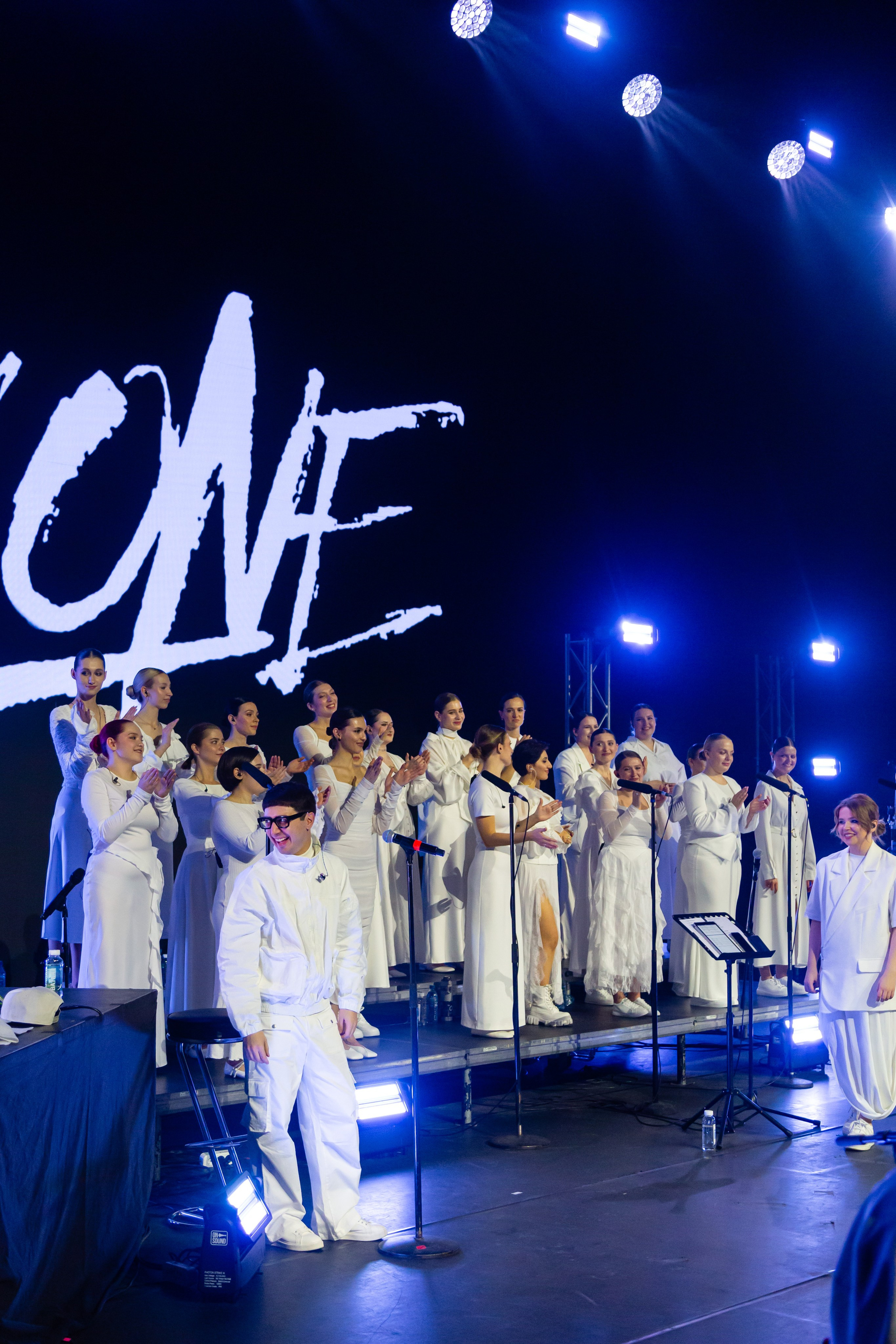 Концерт L'One. Свадебный фотограф Екатеринбург Алексей Банников