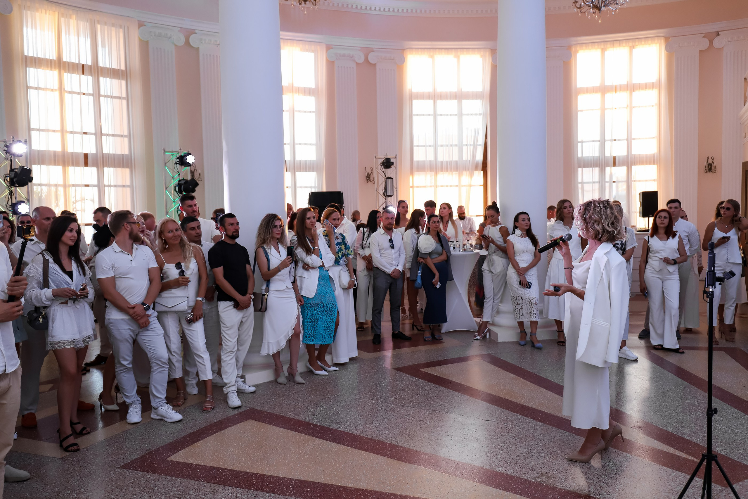 Презентация насыпного острова в Сочи. Репортажный и fashion фотограф в Москве Сергей Бардин