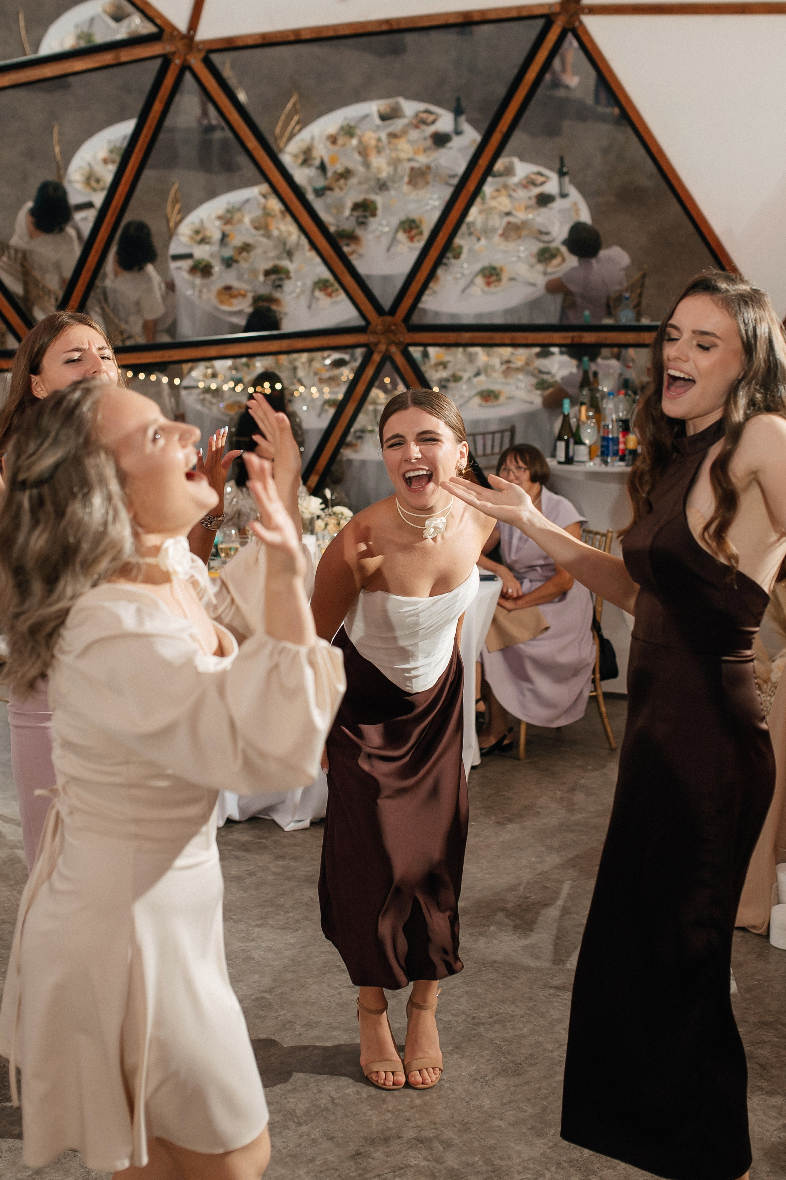 ANONS. Мария — Свадебный фотограф