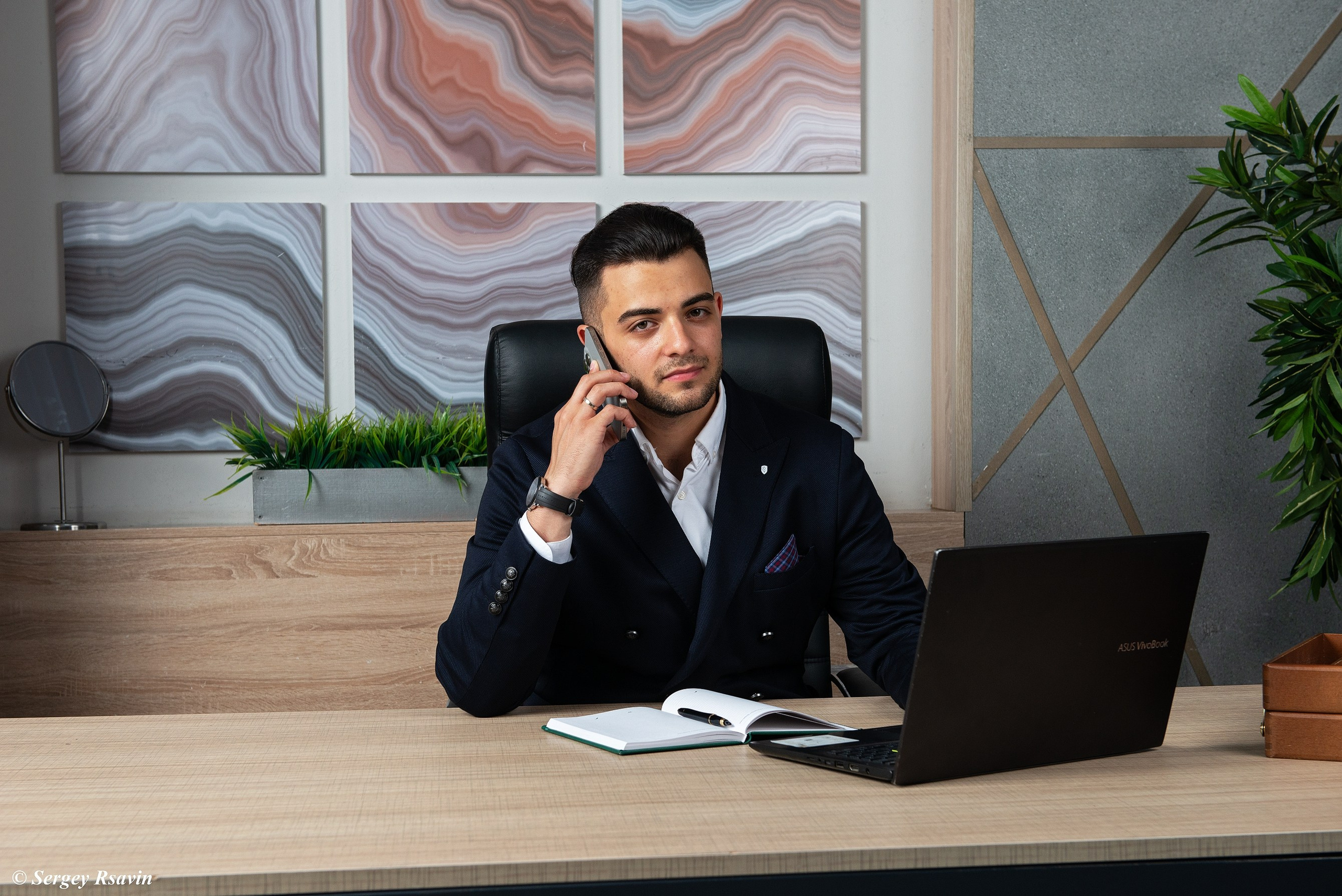 Бизнес-портрет. Фотограф в Москве Сергей Рсавин