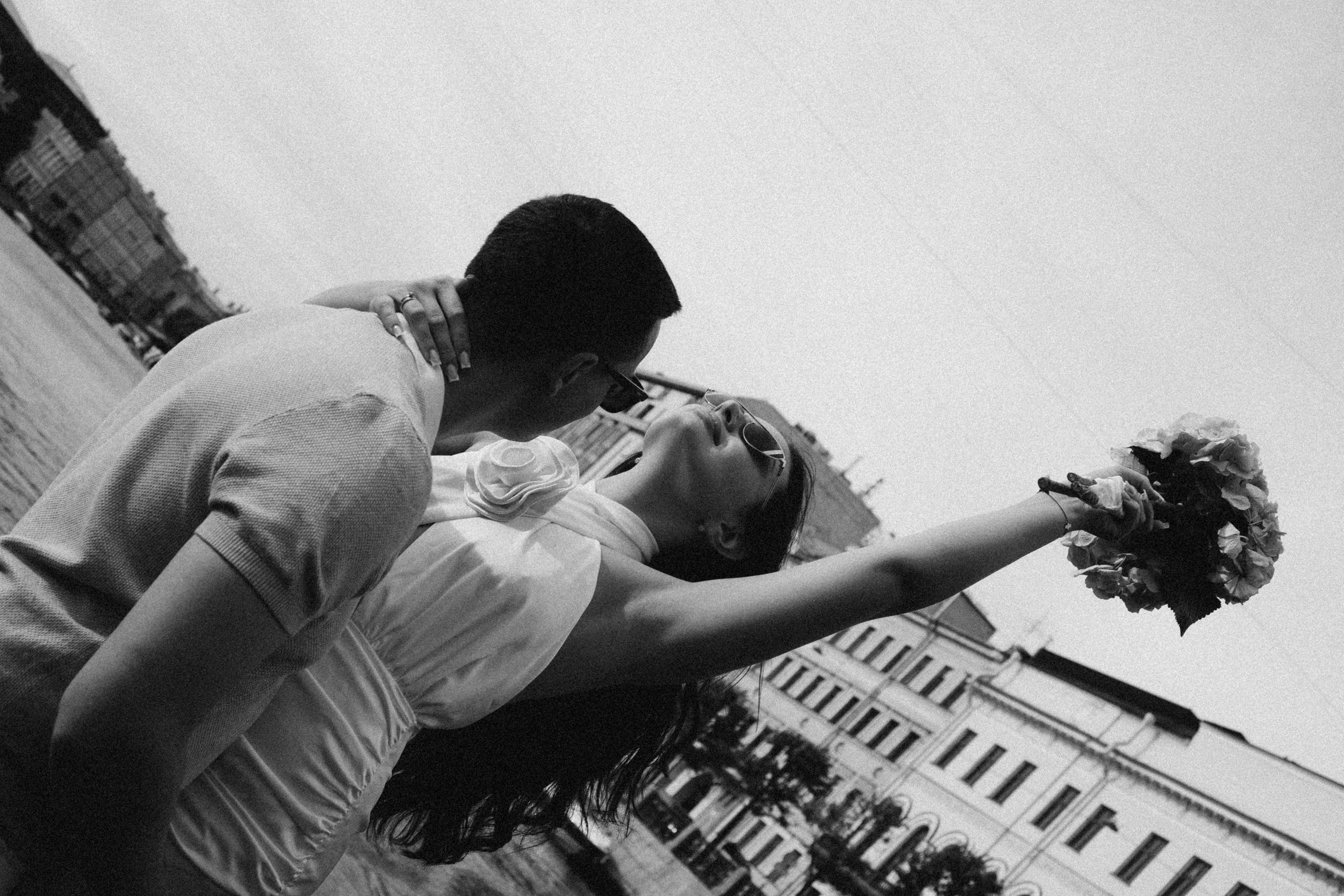 СВАДЕНБНАЯ СЬЕМКА НА КАТЕРЕ ПО КАНАЛАМ САНКТ-ПЕТЕРБУРГА И В АКВАТОРИИ НЕВЫ. Профессиональный фотограф, Санкт-Петербург — Виктория Богомолова