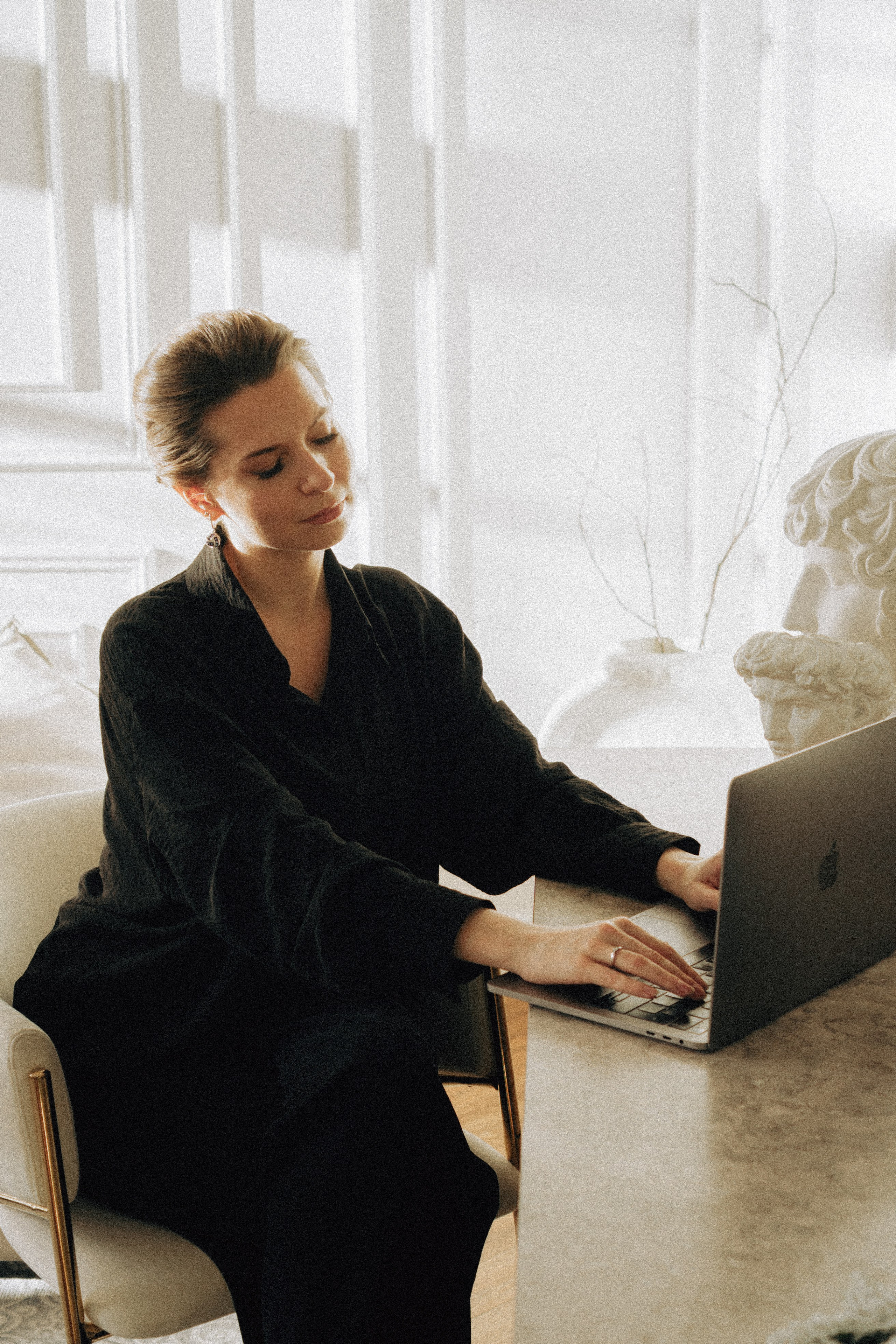 ФОТОСЕСИИЯ В СТУДИИ ДЛЯ ДЕВУШКИ ПСИХОЛОГА. Профессиональный фотограф, Санкт-Петербург — Виктория Богомолова