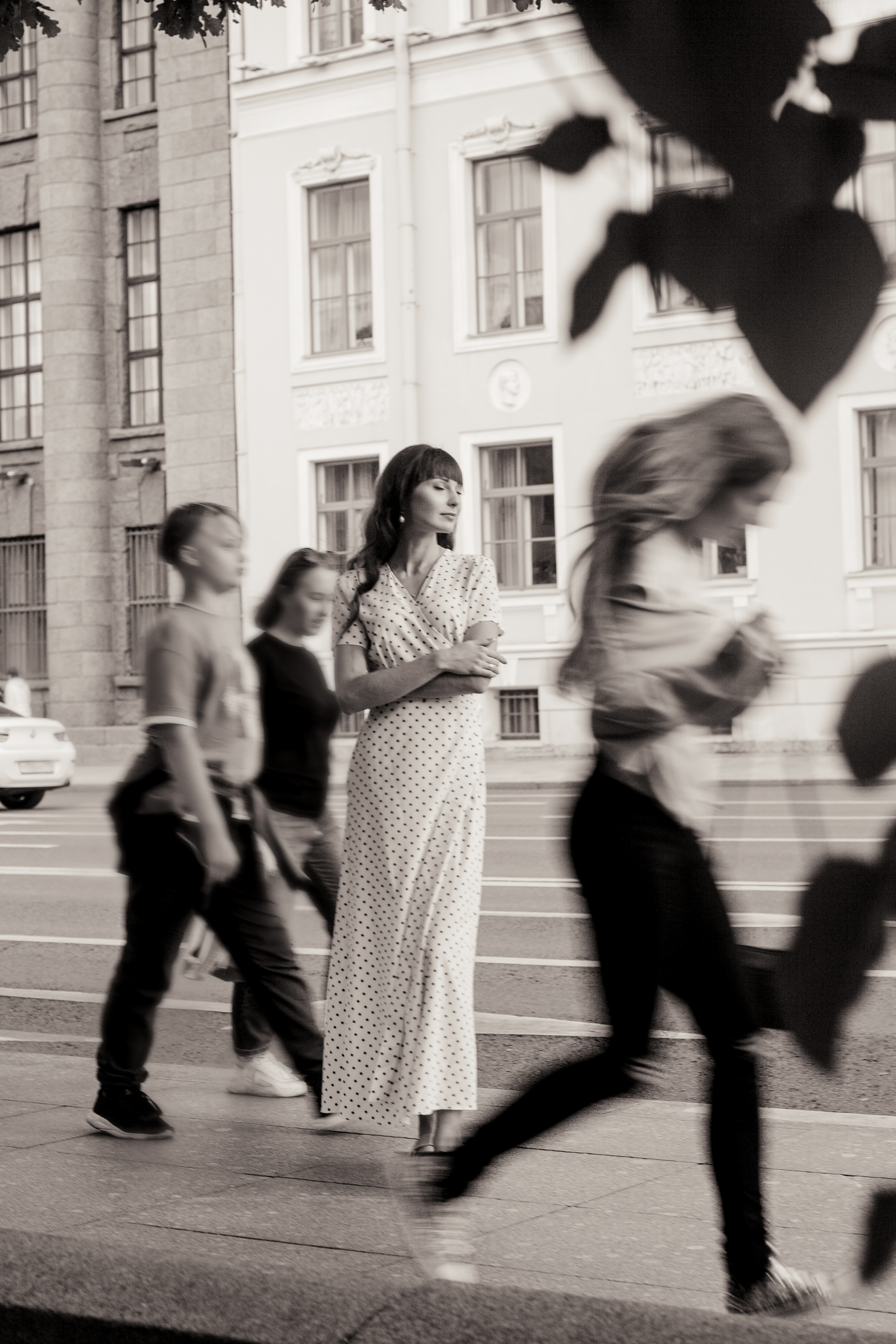 Прогулка с зонтом. Фотограф Анастасия Аветян. Санкт-Петербург