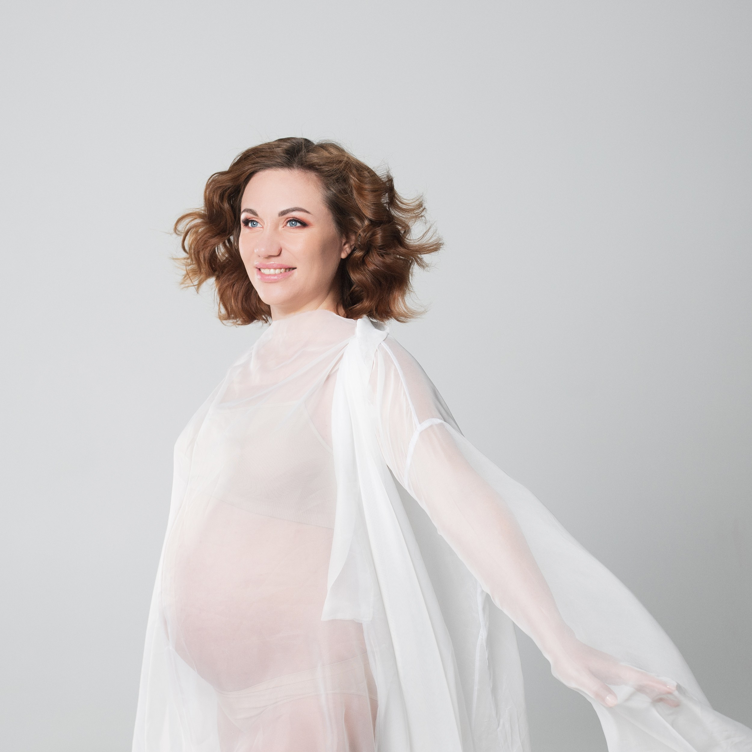 Семейная беременная фотосессия. Необычные портретные фотосессии под ключ в Москве