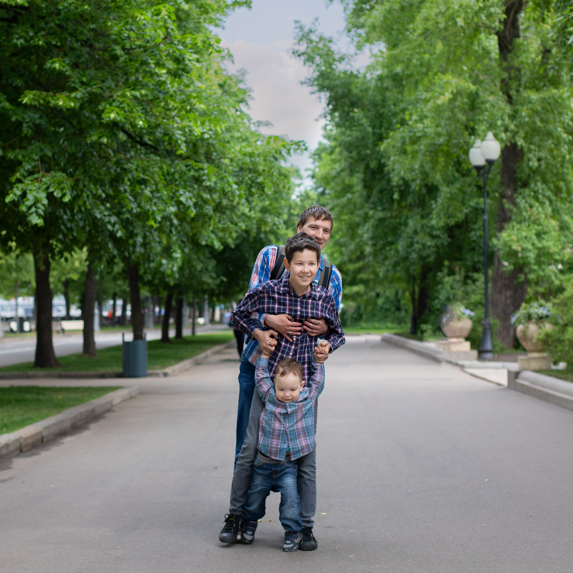 Фотопрогулки семьи Мадины. Необычные портретные фотосессии под ключ в Москве