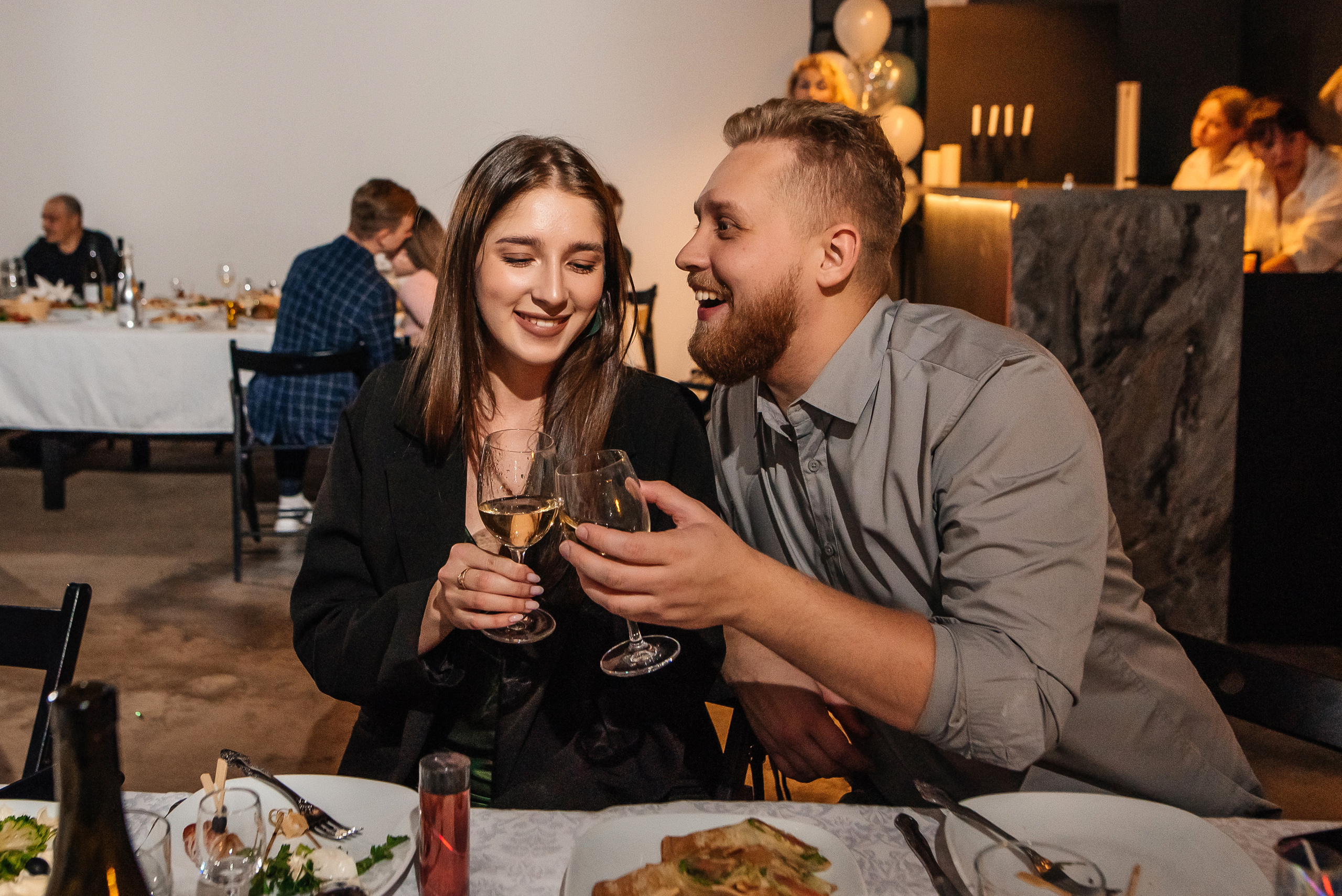 Свадебный банкет в «Фактуре». Свадебный фотограф Елена Рякина