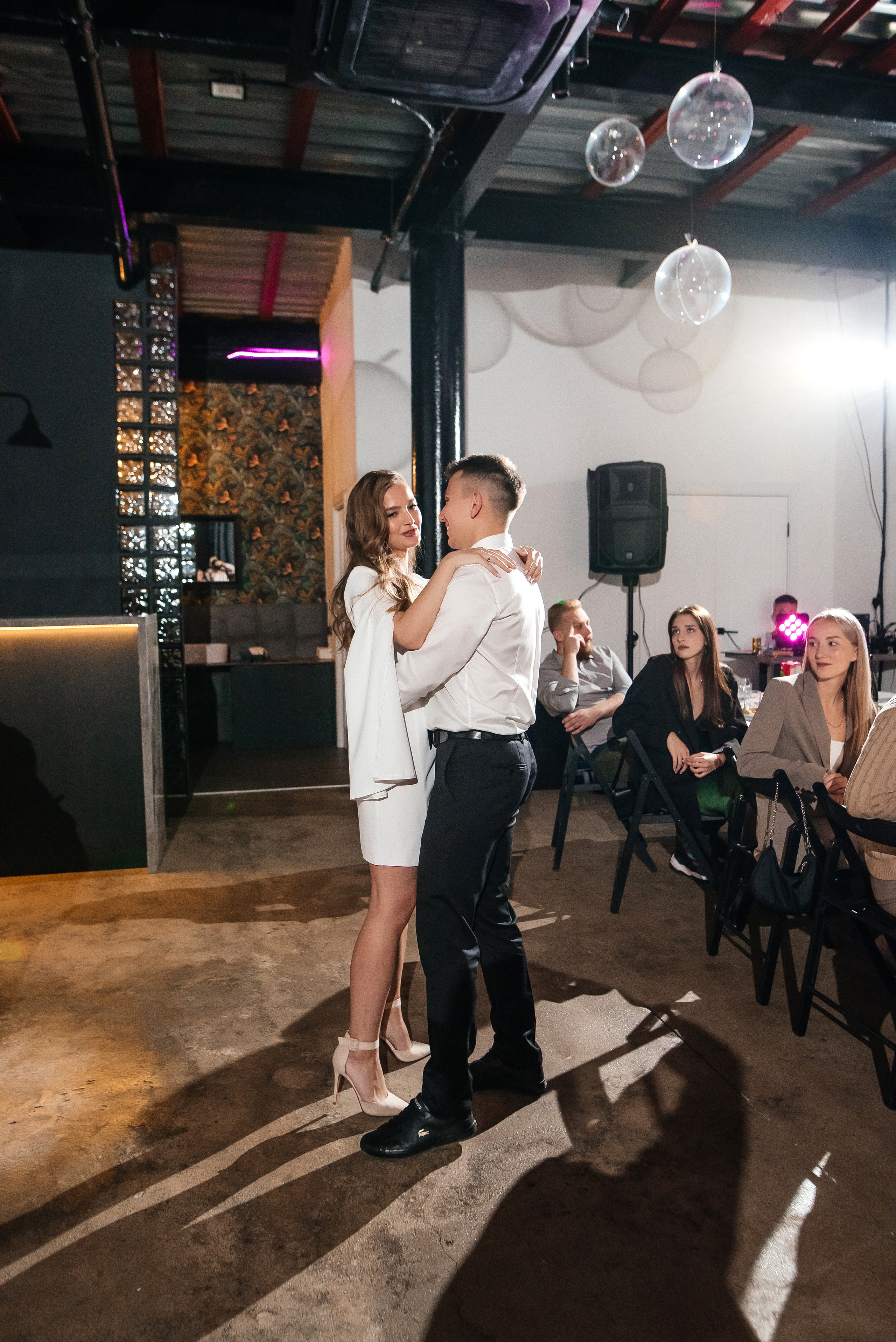 Свадебный банкет в «Фактуре». Свадебный фотограф Елена Рякина