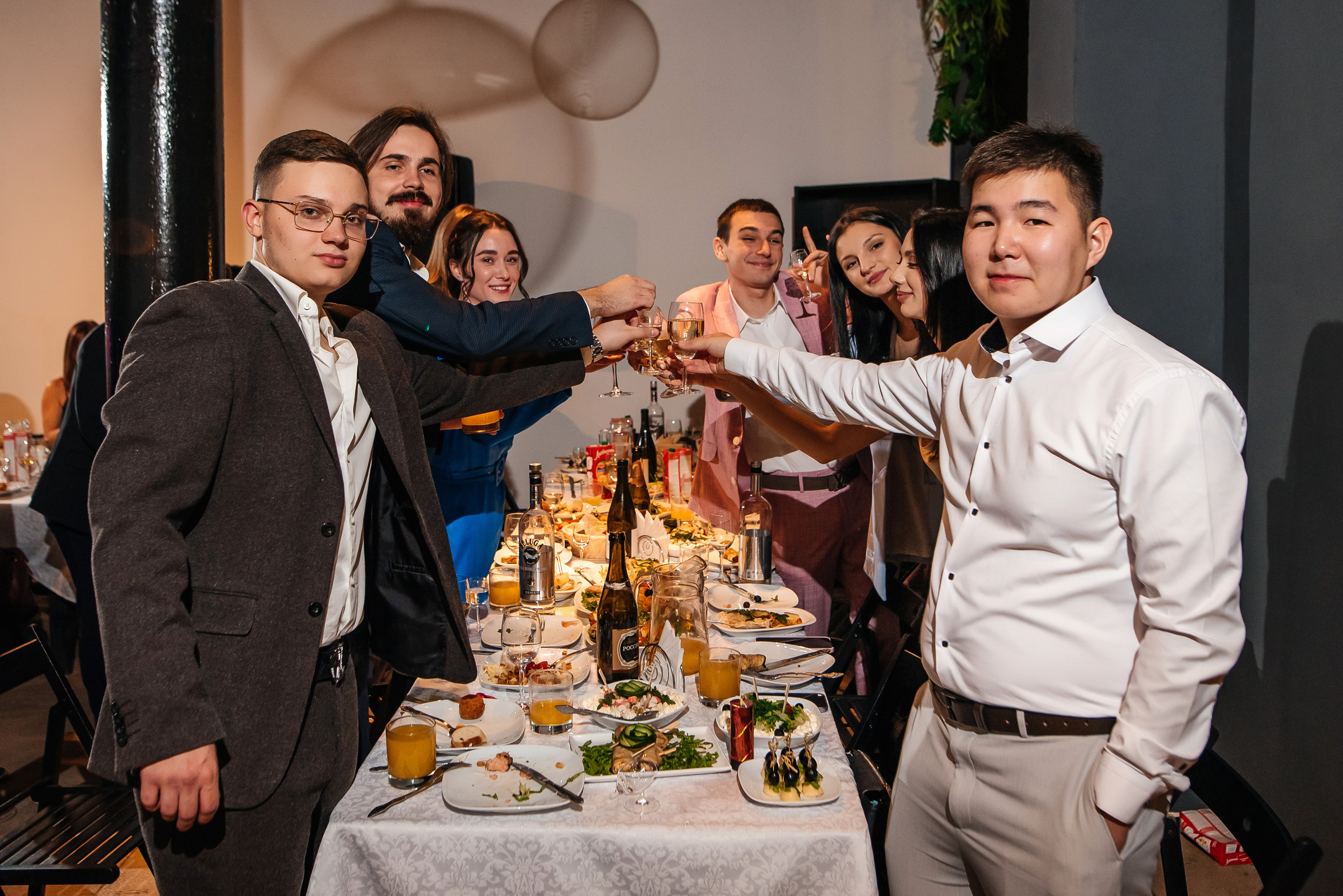 Свадебный банкет в «Фактуре». Свадебный фотограф Елена Рякина