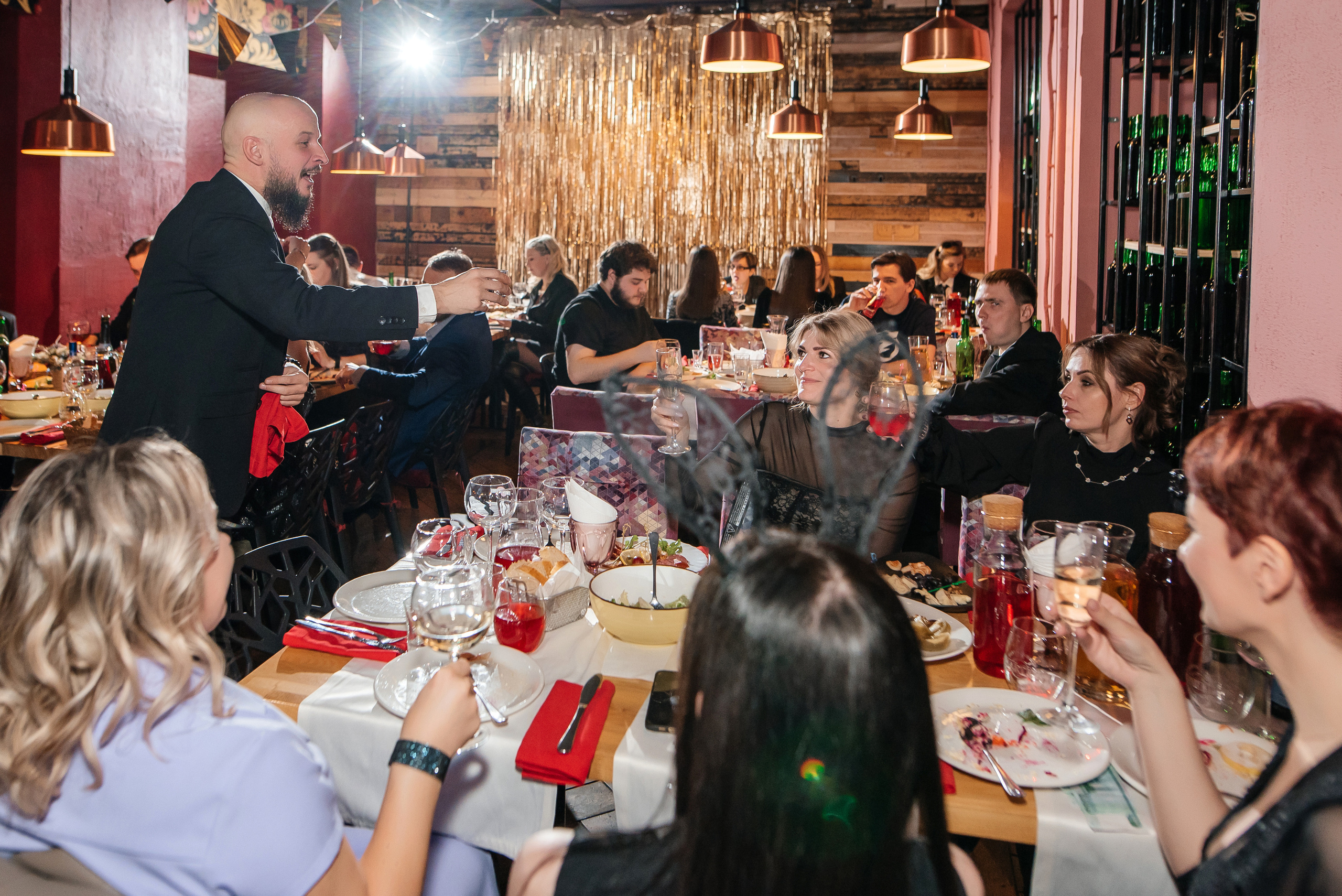 Корпоратив в кафе «Хохлома». Свадебный фотограф Елена Рякина