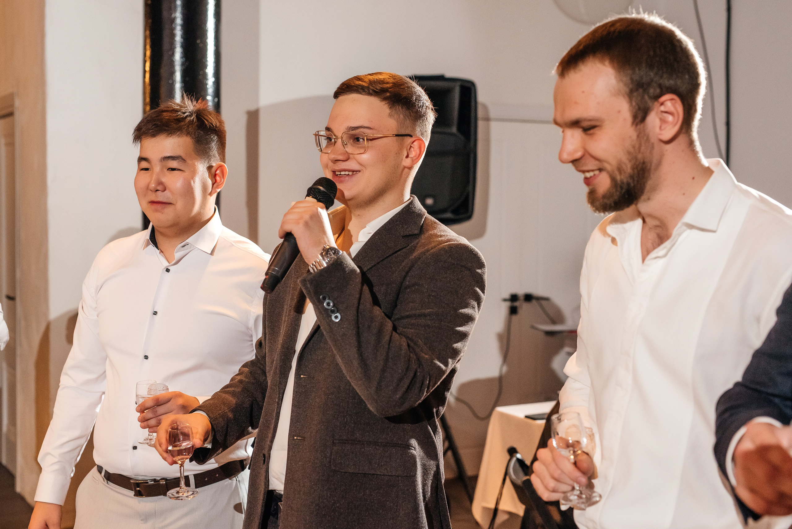 Свадебный банкет в «Фактуре». Свадебный фотограф Елена Рякина