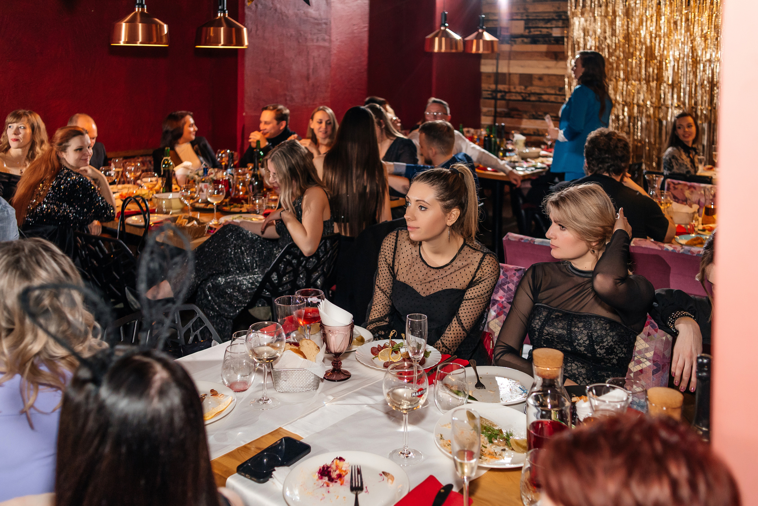 Корпоратив в кафе «Хохлома». Свадебный фотограф Елена Рякина