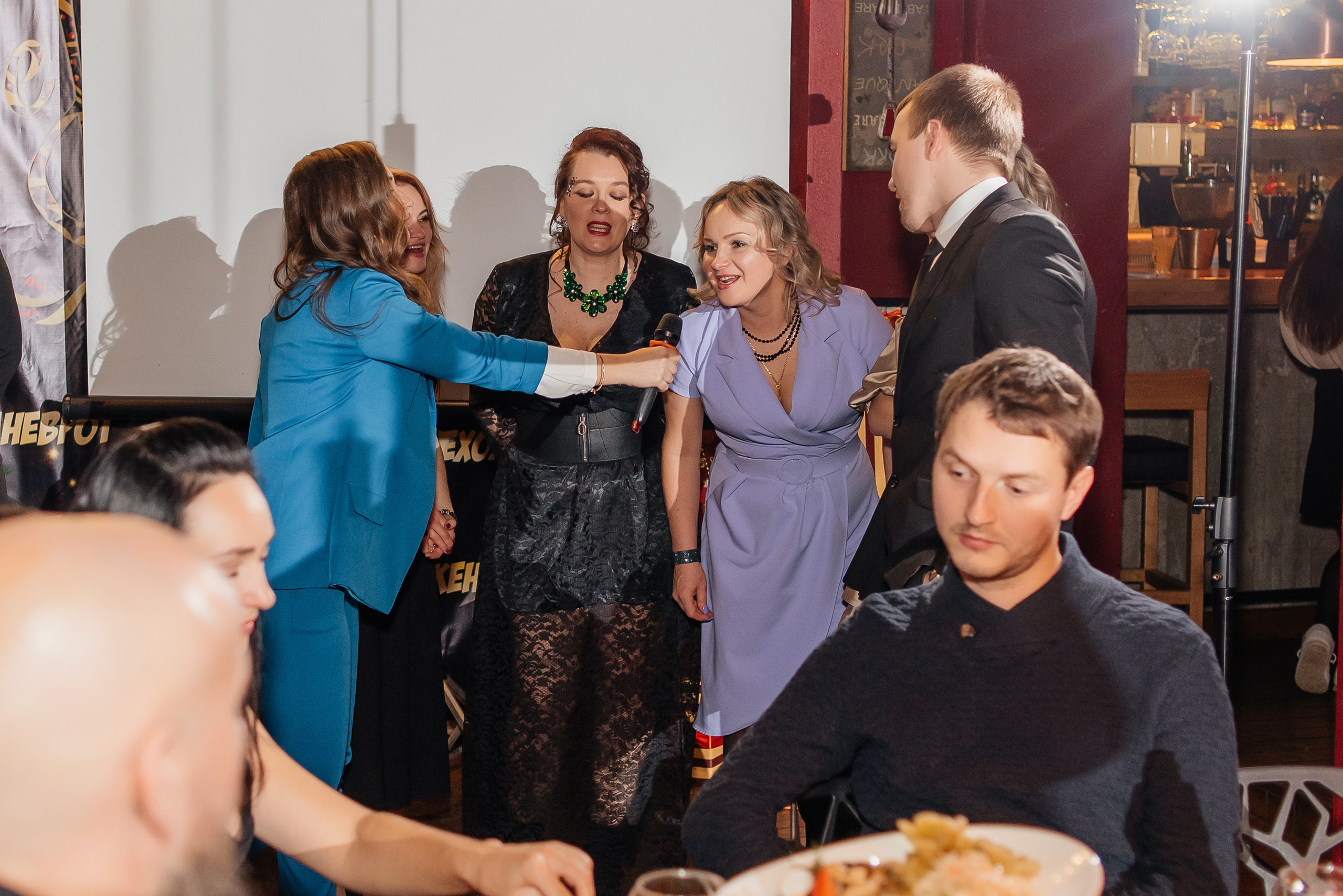 Корпоратив в кафе «Хохлома». Свадебный фотограф Елена Рякина