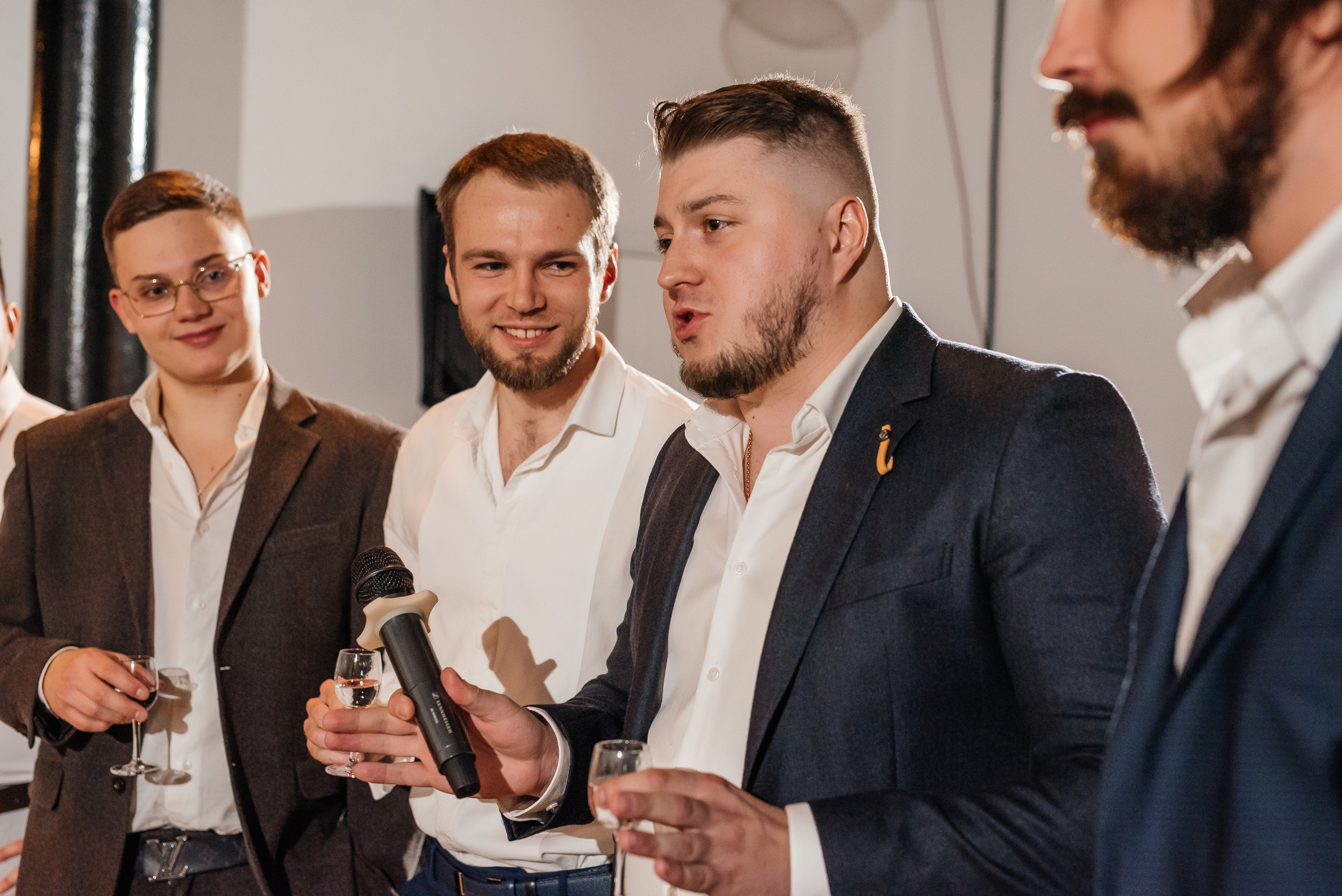 Свадебный банкет в «Фактуре». Свадебный фотограф Елена Рякина