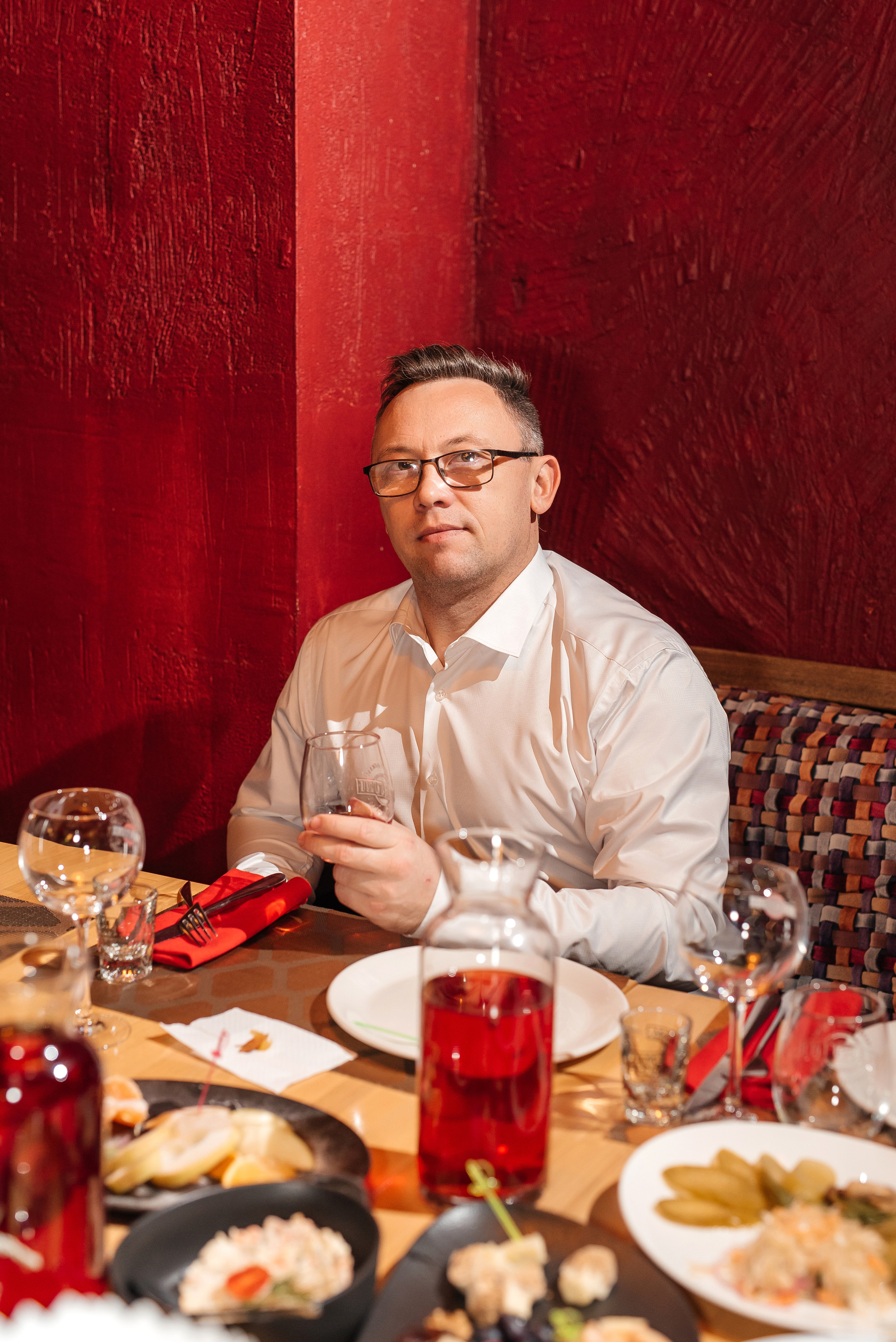 Корпоратив в кафе «Хохлома». Свадебный фотограф Елена Рякина