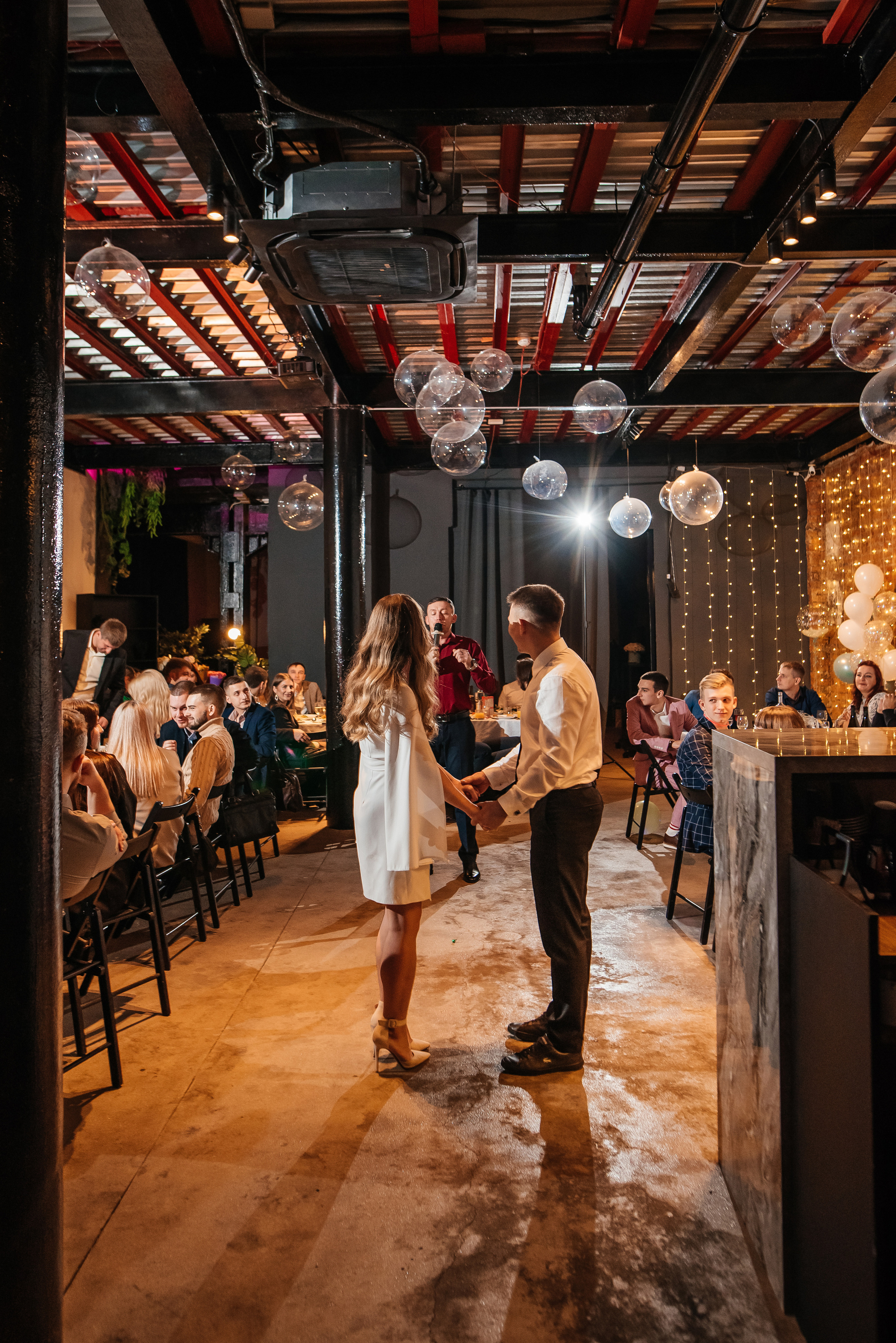Свадебный банкет в «Фактуре». Свадебный фотограф Елена Рякина