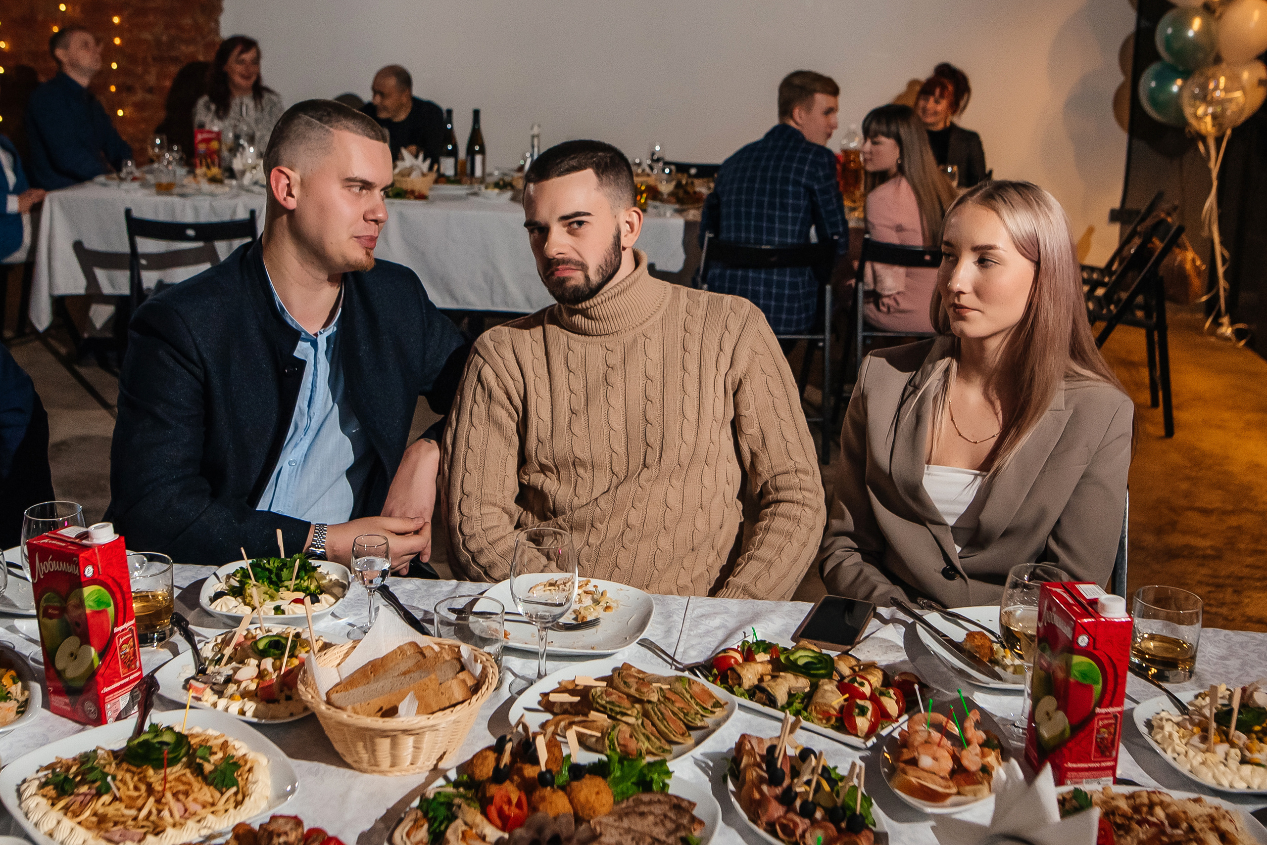 Свадебный банкет в «Фактуре». Свадебный фотограф Елена Рякина