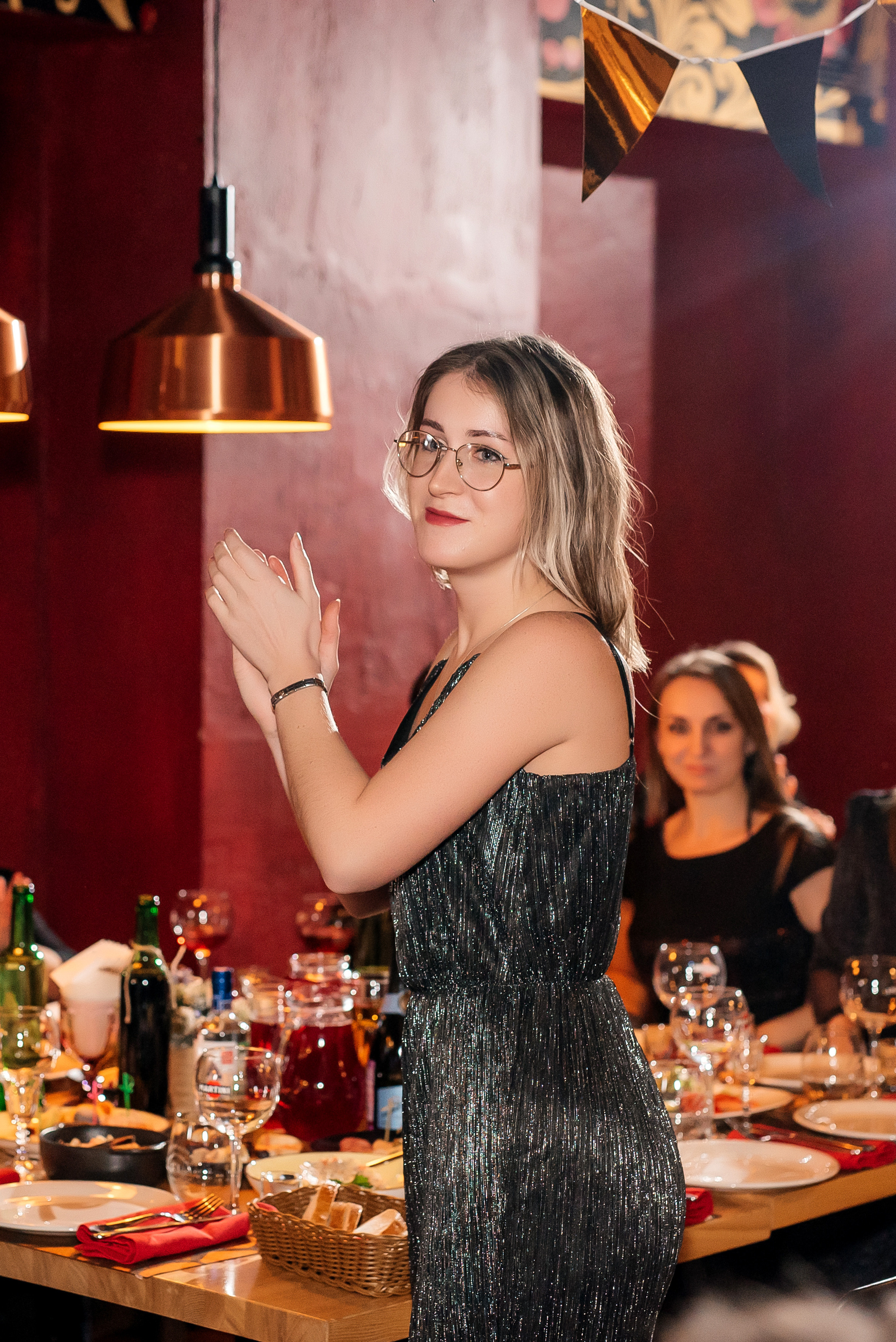 Корпоратив в кафе «Хохлома». Свадебный фотограф Елена Рякина