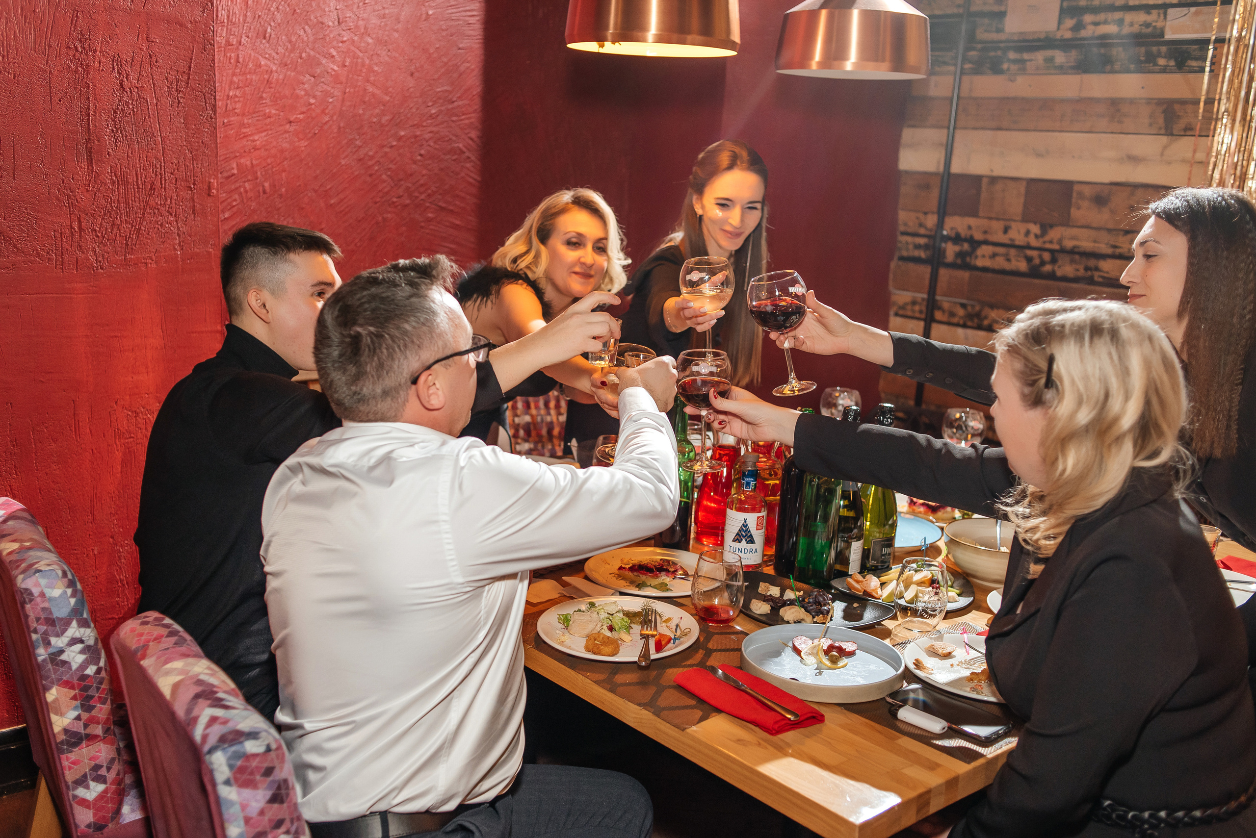 Корпоратив в кафе «Хохлома». Свадебный фотограф Елена Рякина