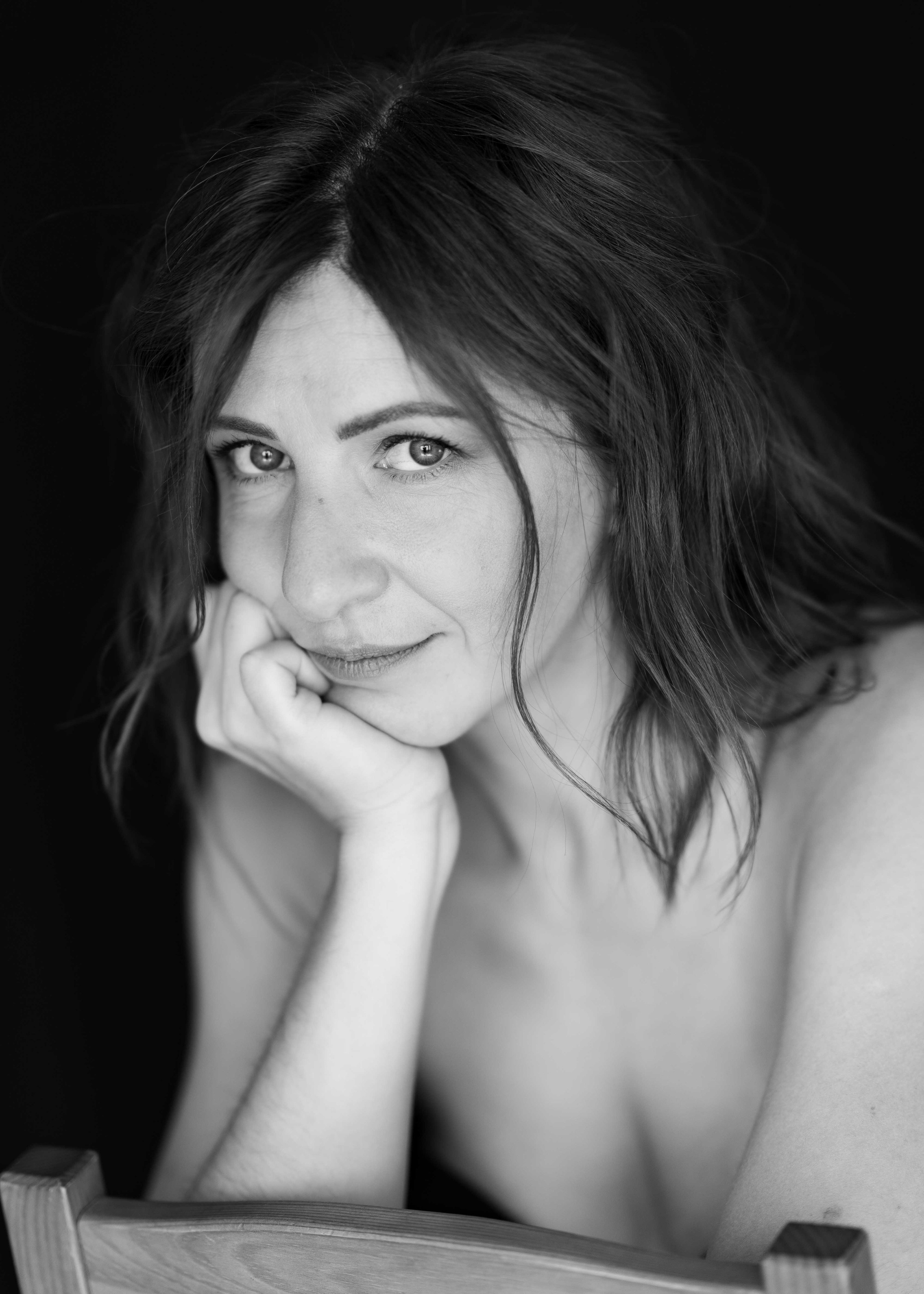 Женский портрет 35+. Женский портретный фотограф 35+ Воронеж. Добро пожаловать в магию ЧБ портрета