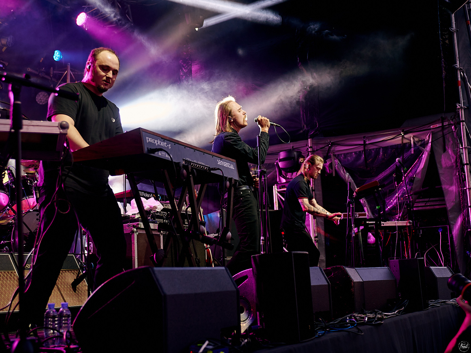 Концерт группы Молчат дома / Molchat doma в Екатеринбурге. Фотографии отовсюду и обо всем