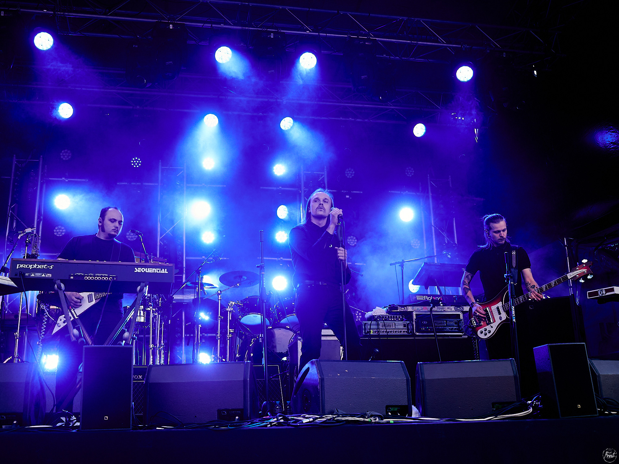 Концерт группы Молчат дома / Molchat doma в Екатеринбурге. Фотографии отовсюду и обо всем