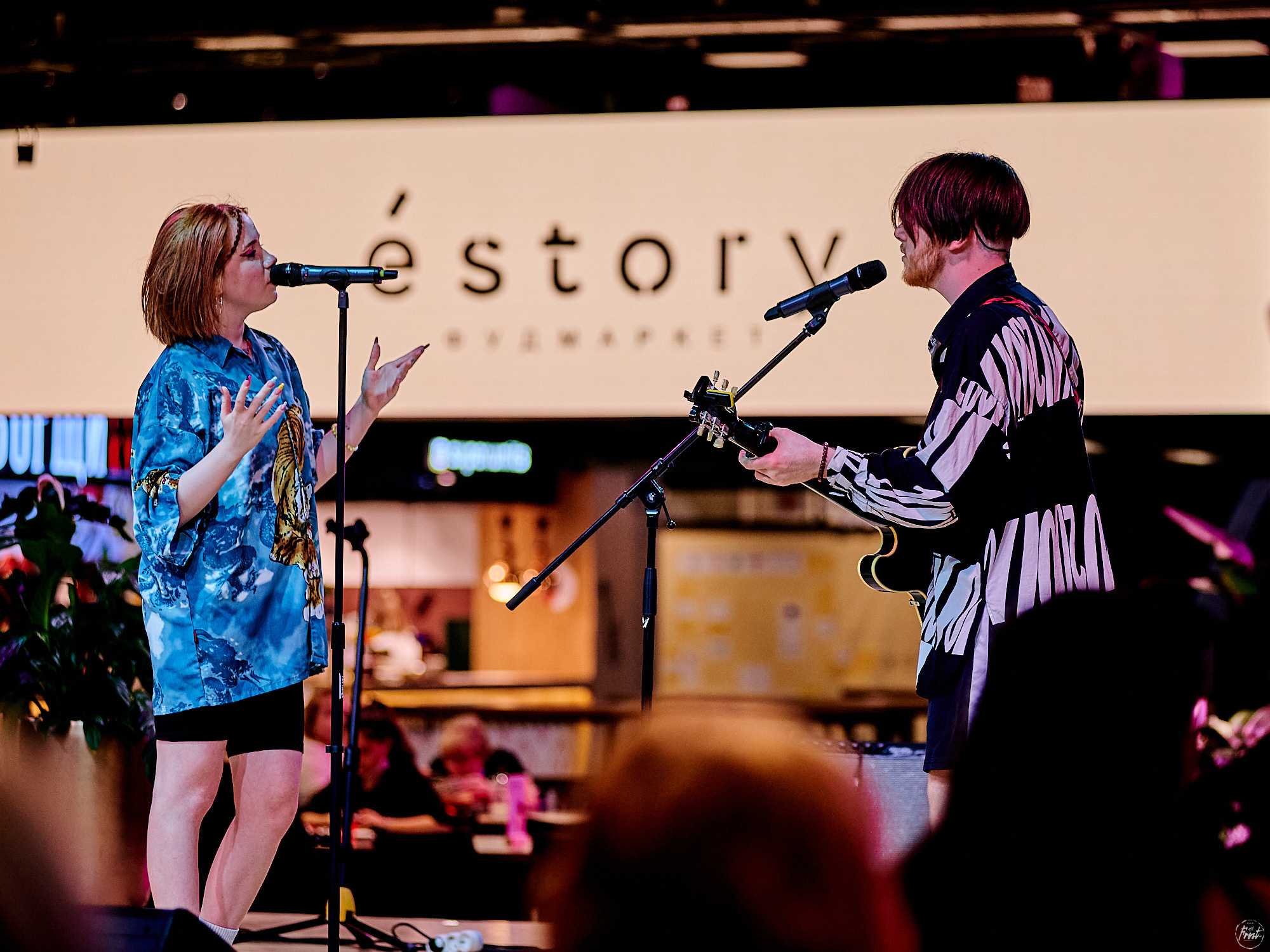 О! Марго. Фотографии отовсюду и обо всем