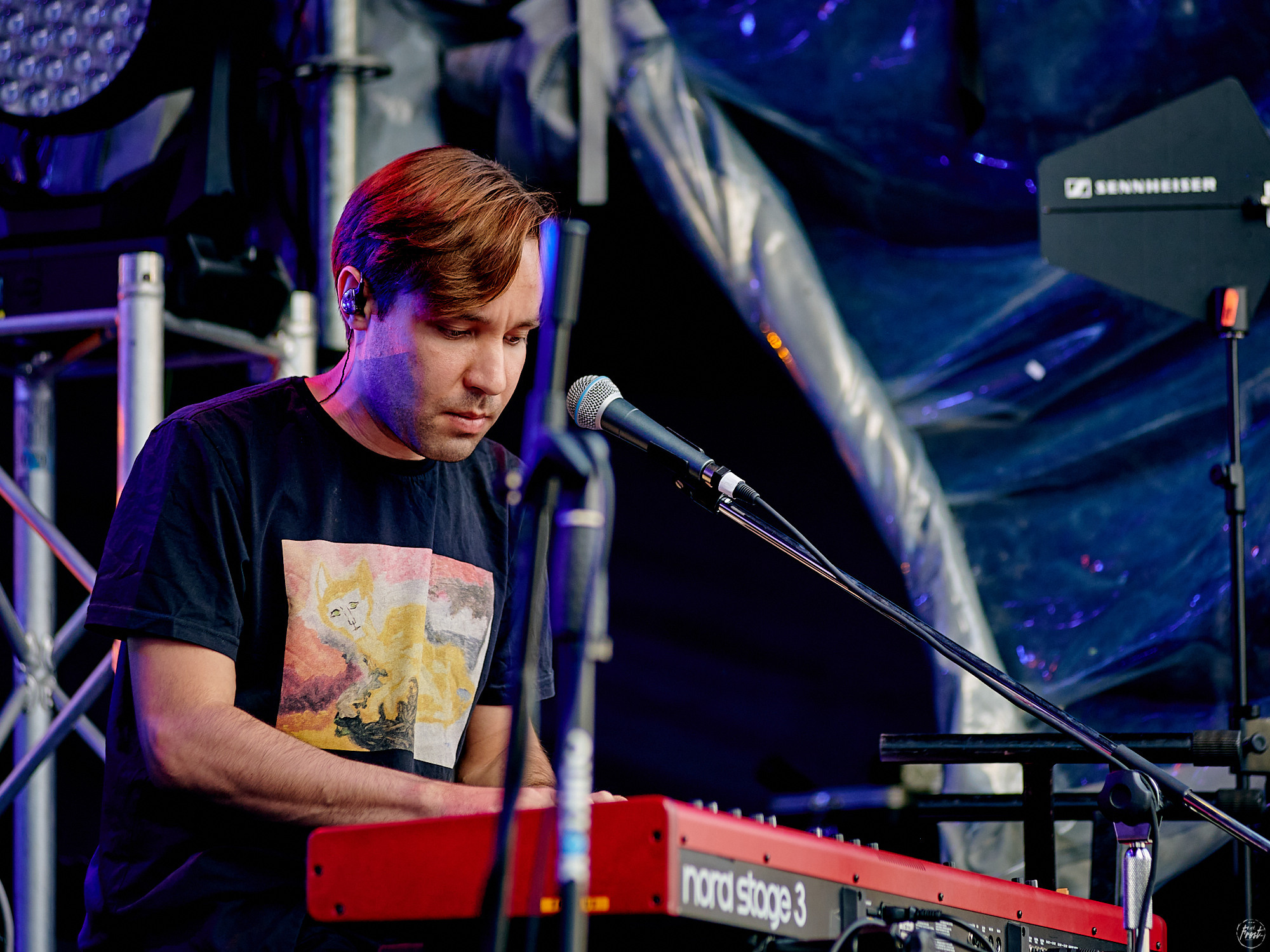 Концерт группы OQJAV в Екатеринбурге. Фотографии отовсюду и обо всем