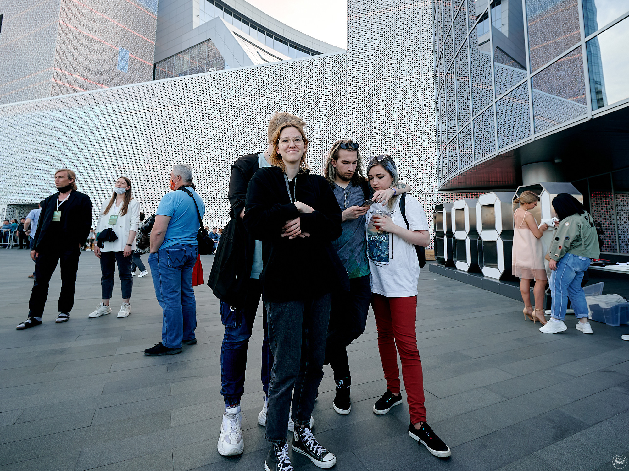 Концерт группы OQJAV в Екатеринбурге. Фотографии отовсюду и обо всем