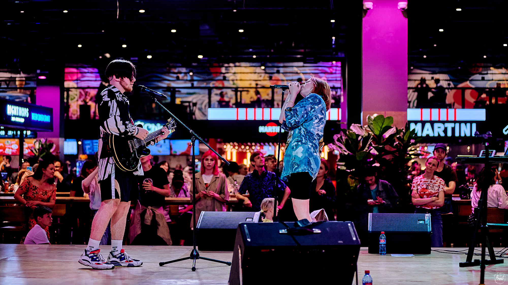 О! Марго. Фотографии отовсюду и обо всем