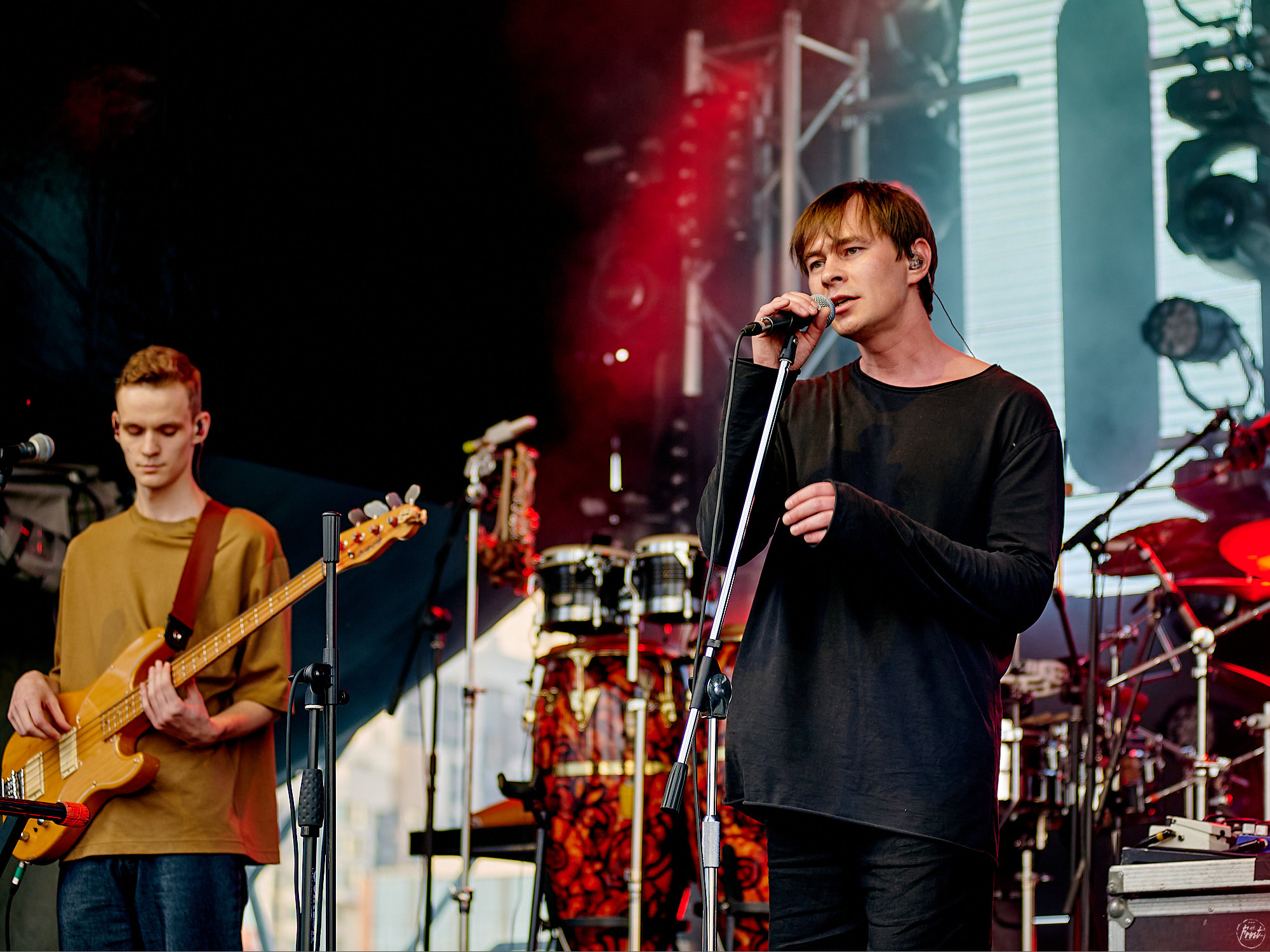 Концерт группы OQJAV в Екатеринбурге. Фотографии отовсюду и обо всем