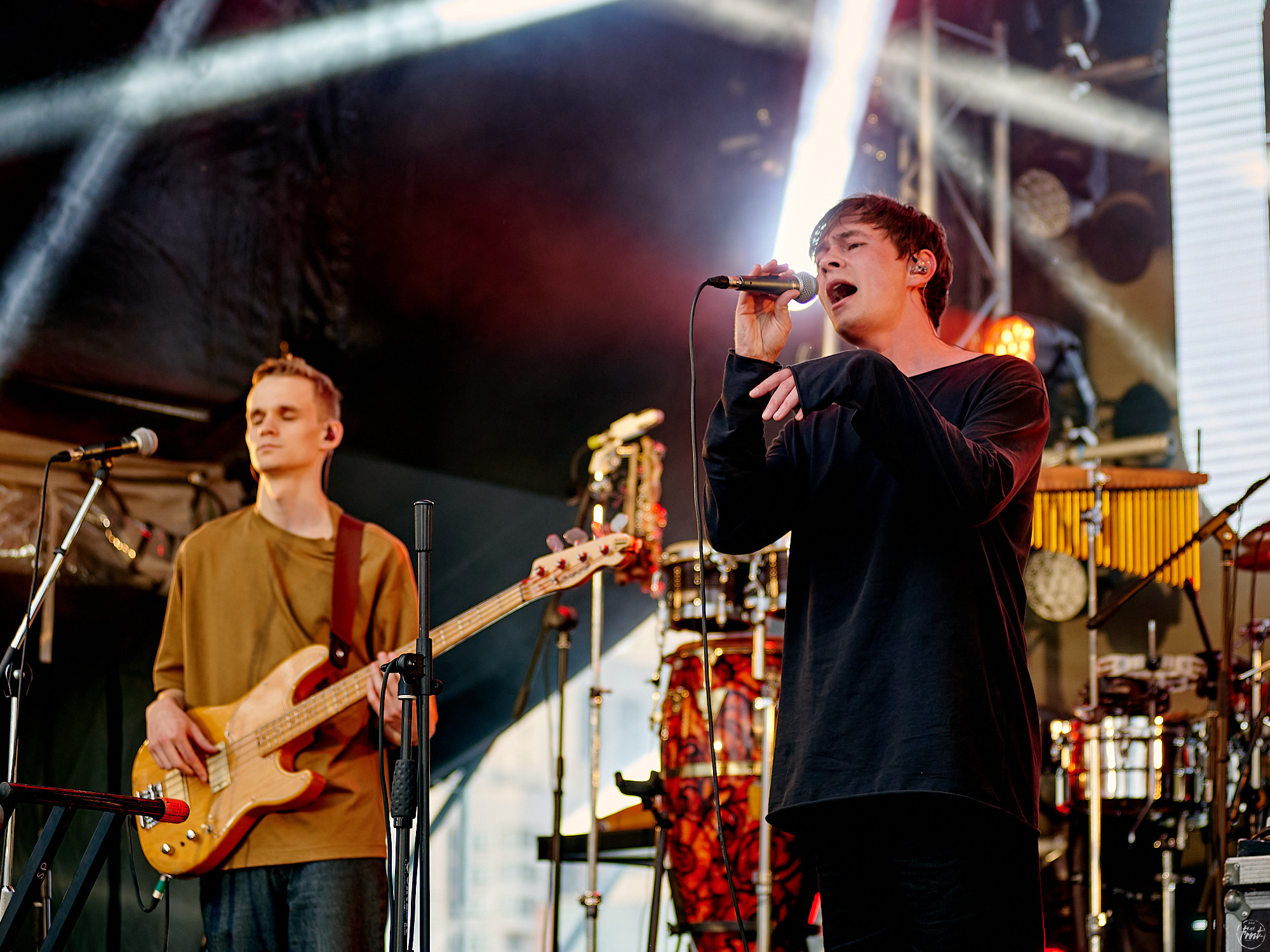 Концерт группы OQJAV в Екатеринбурге. Фотографии отовсюду и обо всем