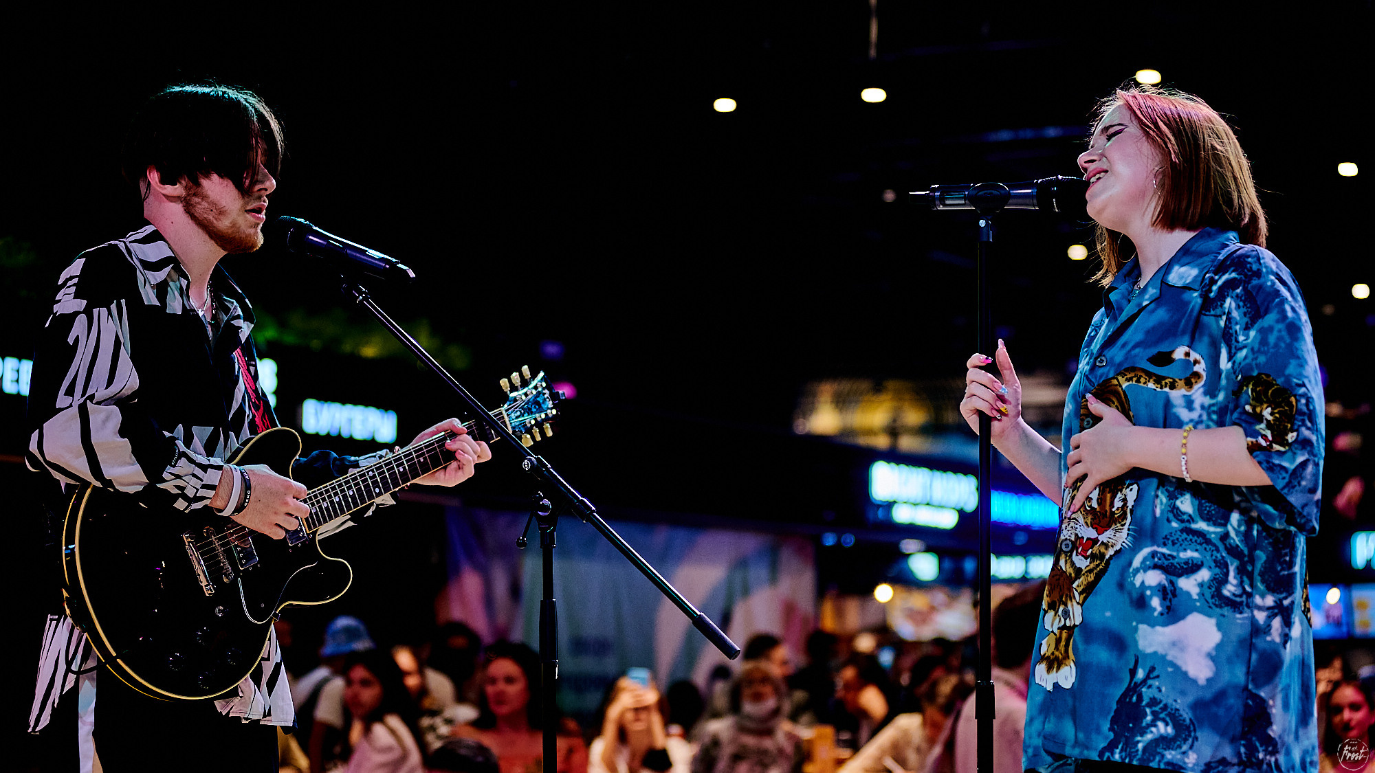 О! Марго. Фотографии отовсюду и обо всем