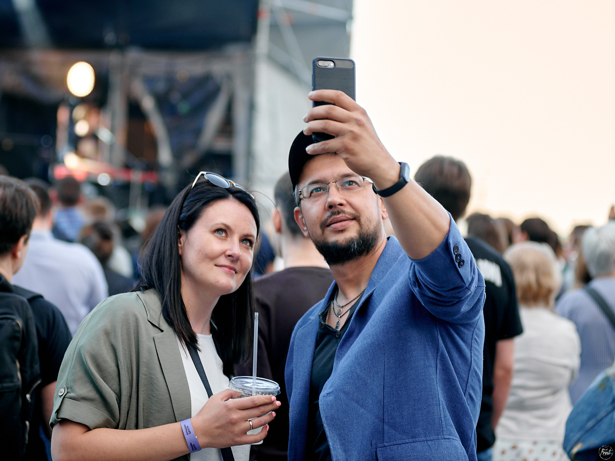 Концерт группы OQJAV в Екатеринбурге. Фотографии отовсюду и обо всем