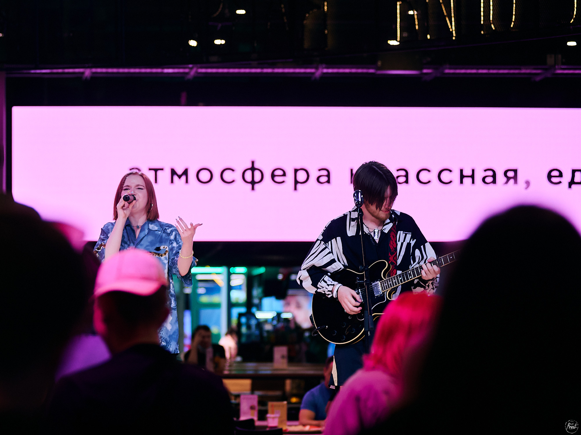 О! Марго. Фотографии отовсюду и обо всем