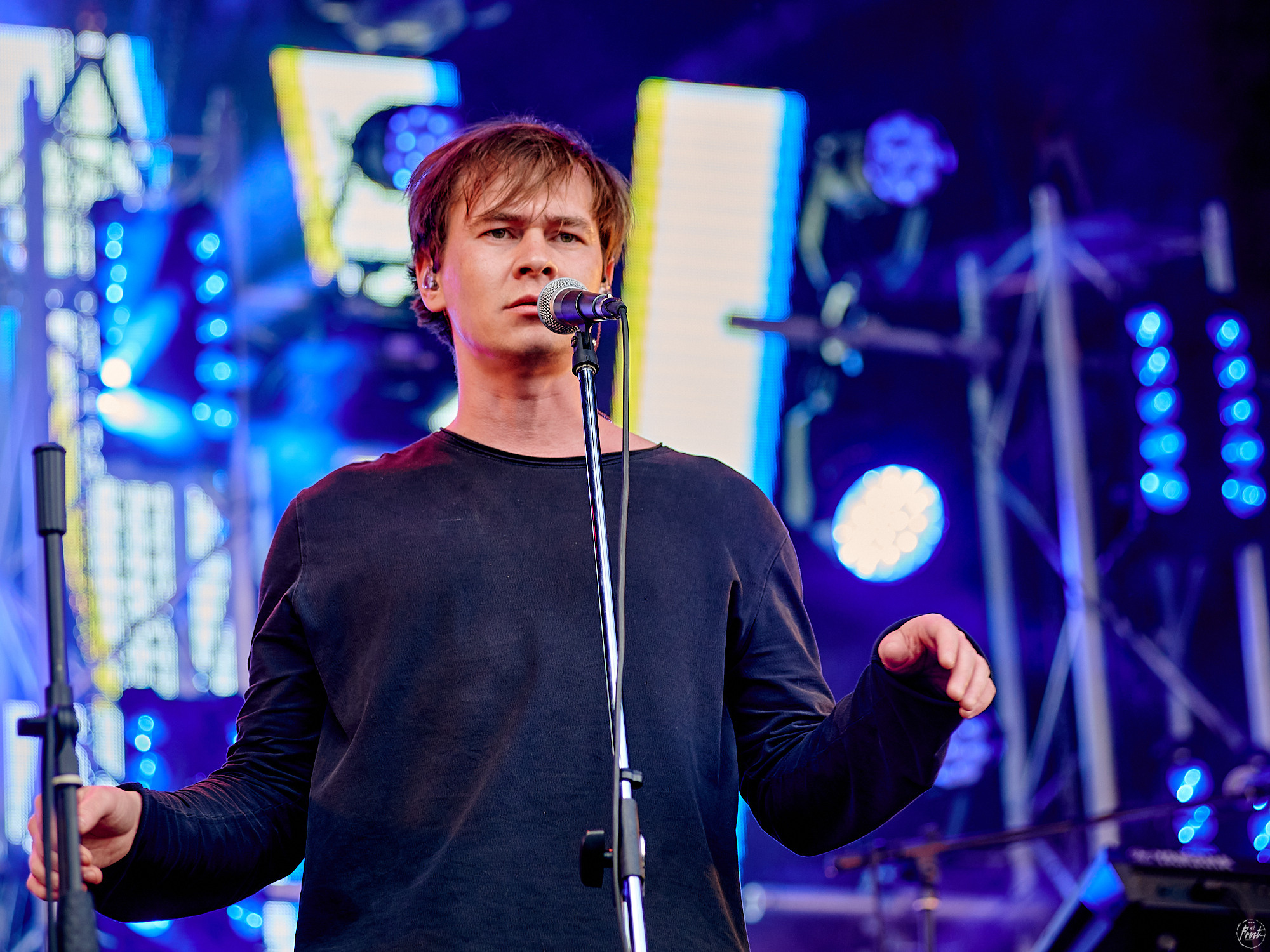 Концерт группы OQJAV в Екатеринбурге. Фотографии отовсюду и обо всем