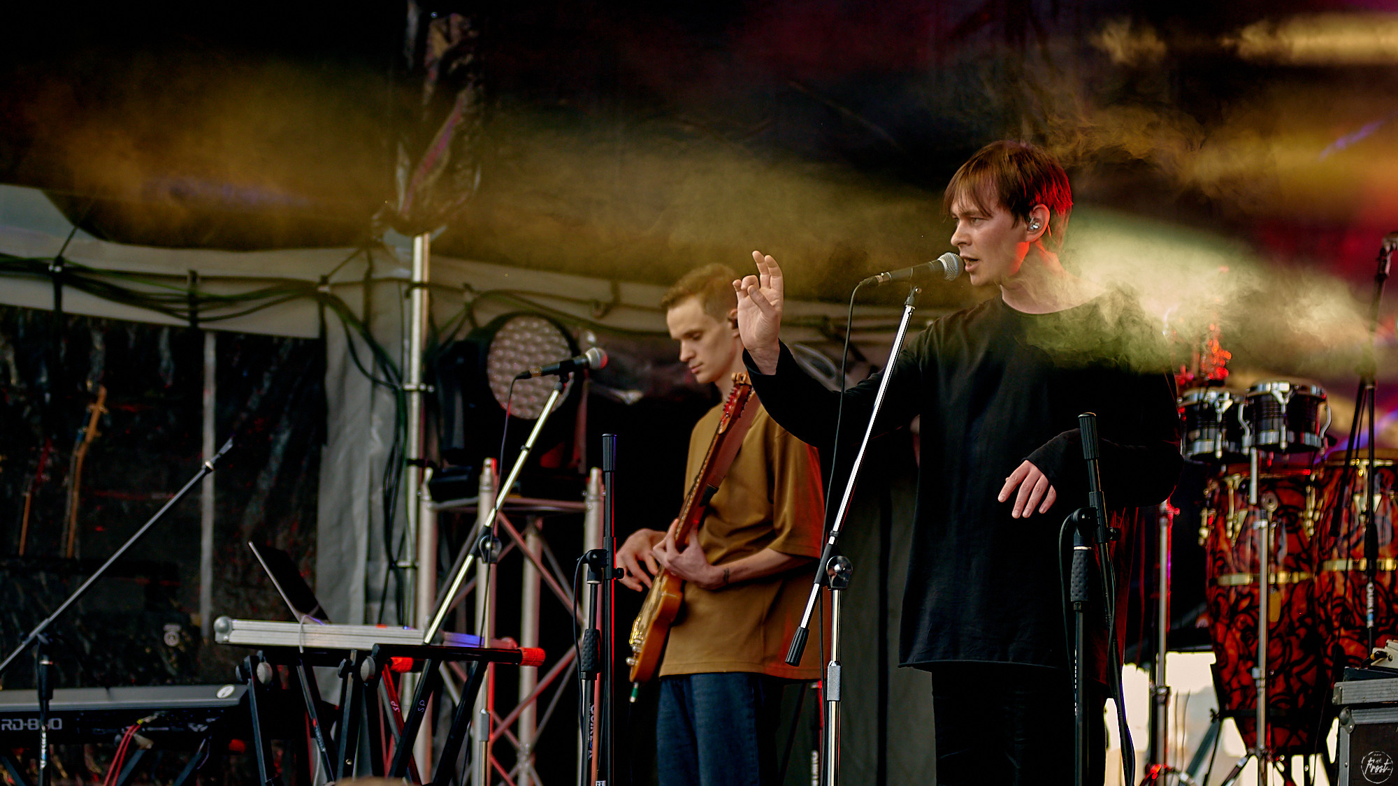 Концерт группы OQJAV в Екатеринбурге. Фотографии отовсюду и обо всем