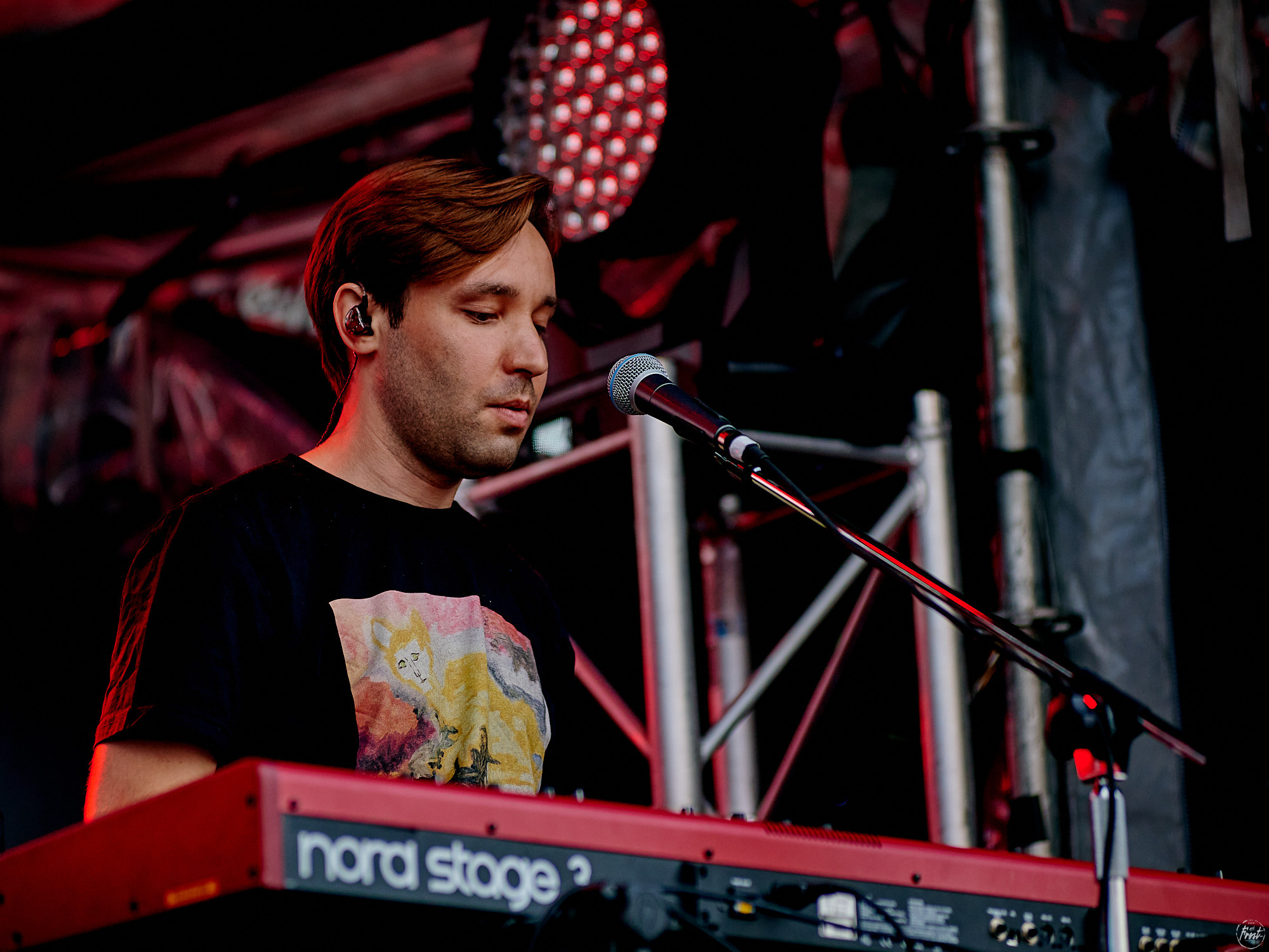 Концерт группы OQJAV в Екатеринбурге. Фотографии отовсюду и обо всем