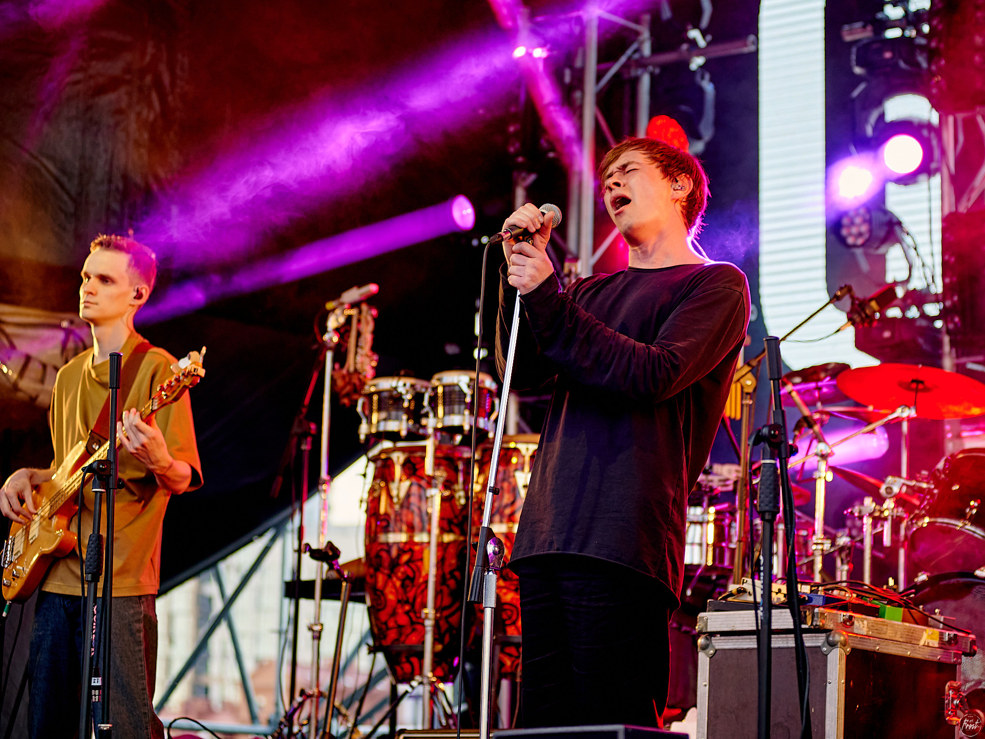 Концерт группы OQJAV в Екатеринбурге. Фотографии отовсюду и обо всем