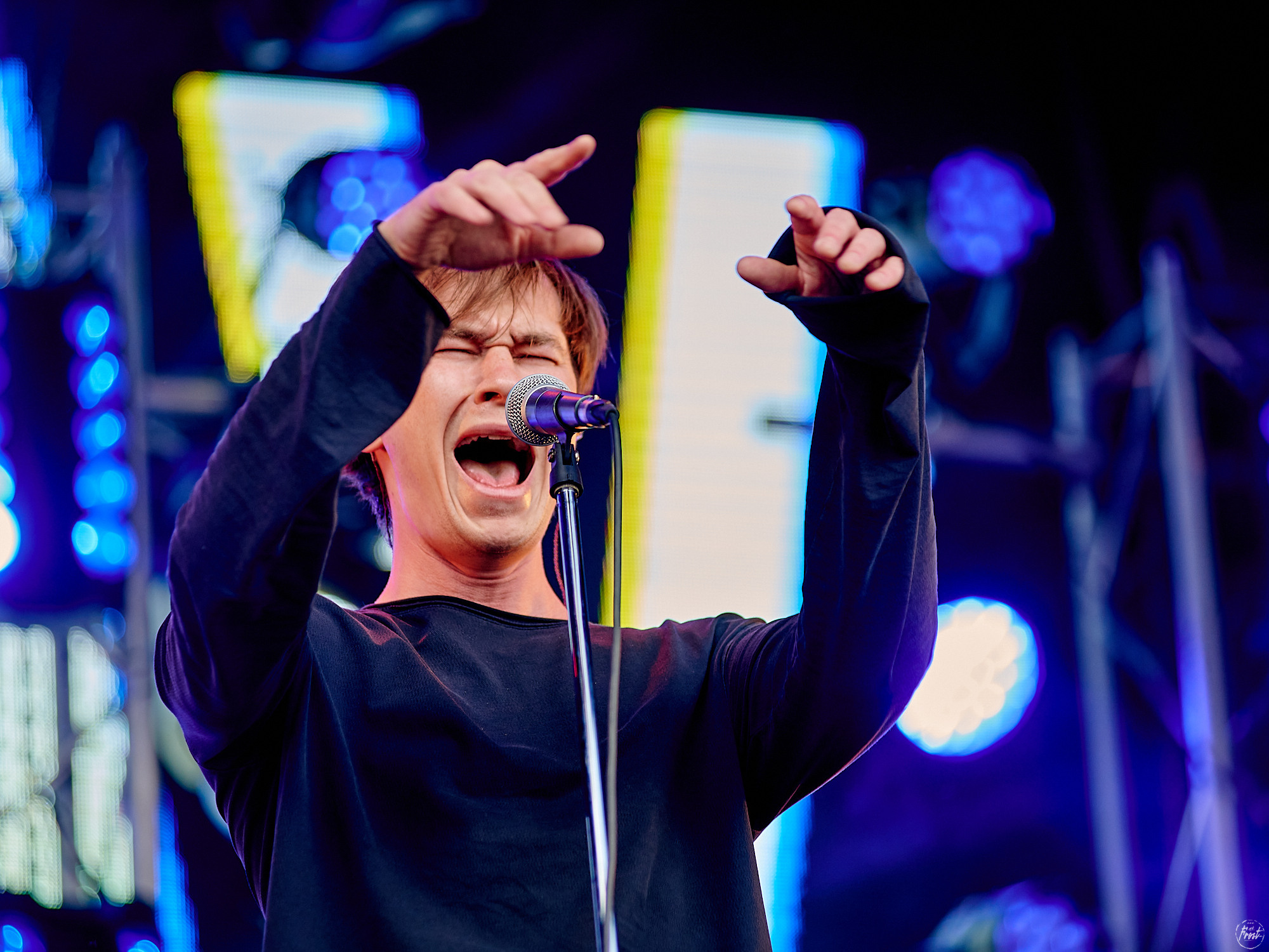 Концерт группы OQJAV в Екатеринбурге. Фотографии отовсюду и обо всем