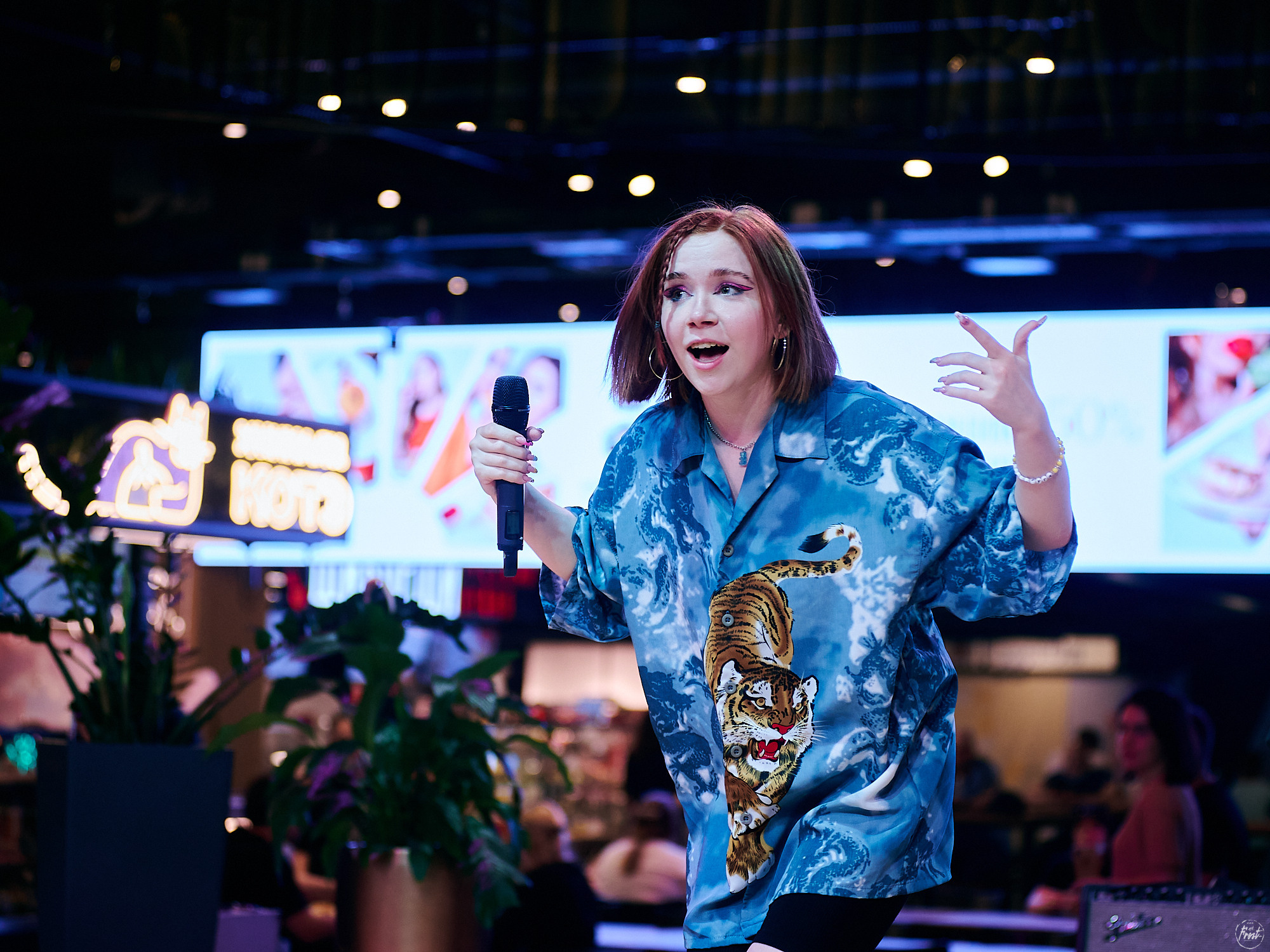 О! Марго. Фотографии отовсюду и обо всем